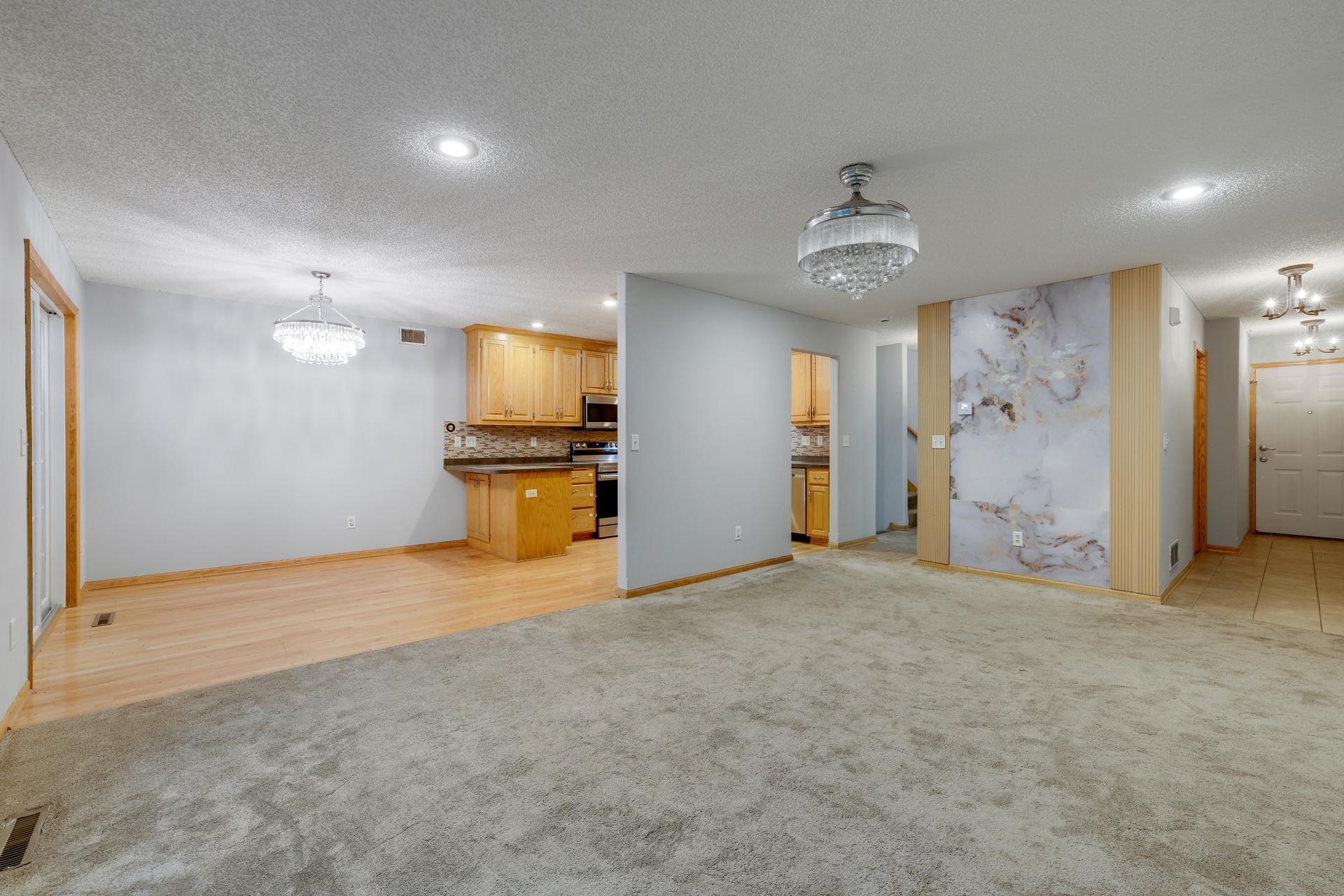 View of Residential at 2461 Williams Drive, Burnsville MN 55337, Burnsville (13 of 55) - Mike Wilen | Minnesota Team Real Estate