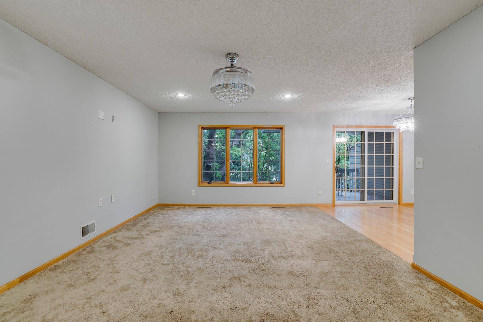 View of Residential at 2461 Williams Drive, Burnsville MN 55337, Burnsville (10 of 55) - Mike Wilen | Minnesota Team Real Estate