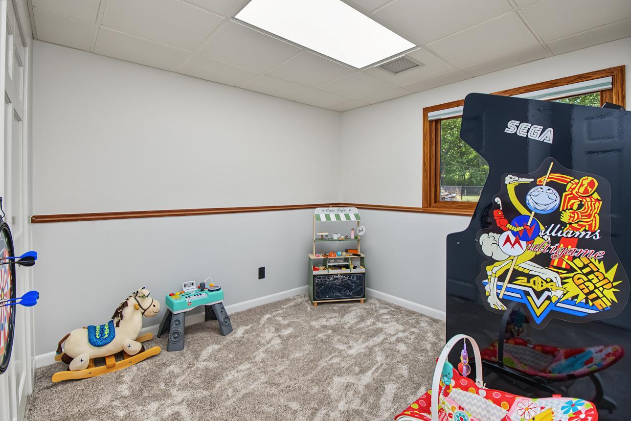 View of Residential at 3066 Greenbrier Street, Little Canada MN 55117, Little Canada (29 of 46) - Mike Wilen | Minnesota Team Real Estate