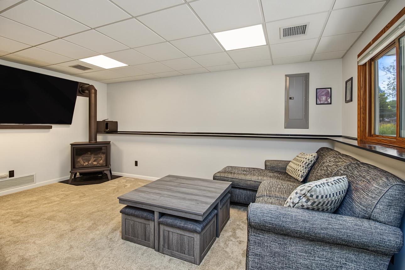 View of Residential at 3066 Greenbrier Street, Little Canada MN 55117, Little Canada (23 of 46) - Mike Wilen | Minnesota Team Real Estate