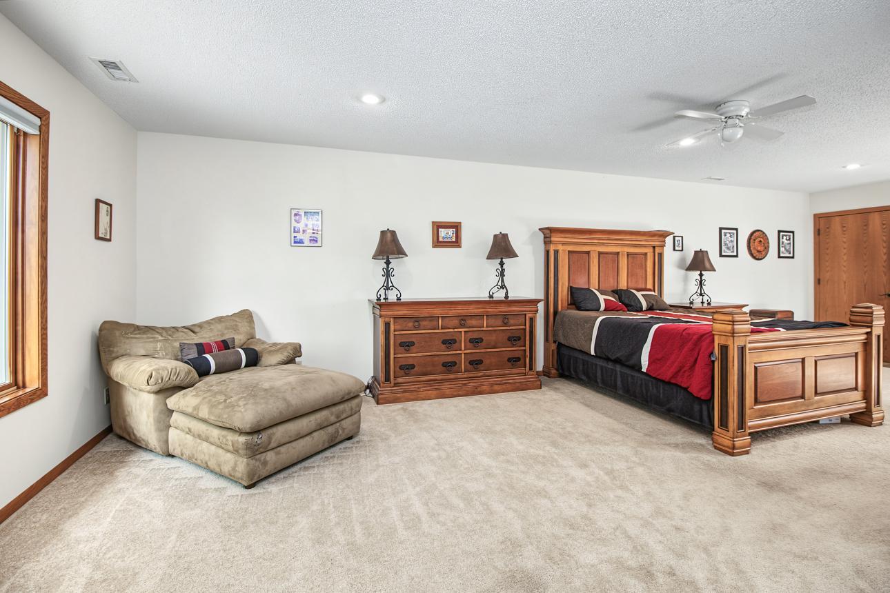 View of Residential at 3066 Greenbrier Street, Little Canada MN 55117, Little Canada (18 of 46) - Mike Wilen | Minnesota Team Real Estate