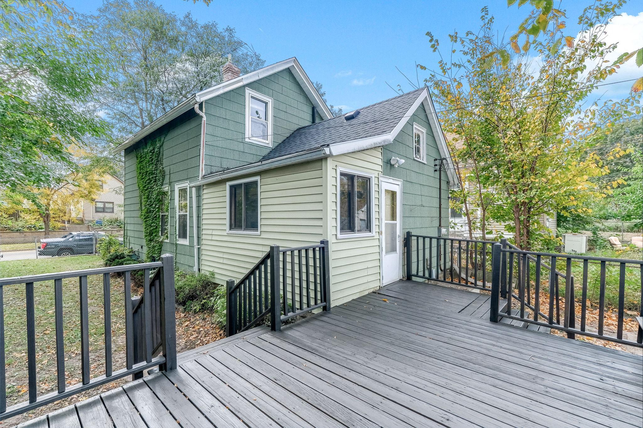 View of Residential at 535 Edmund Avenue, Saint Paul MN 55103, Saint Paul (26 of 31) - Mike Wilen | Minnesota Team Real Estate