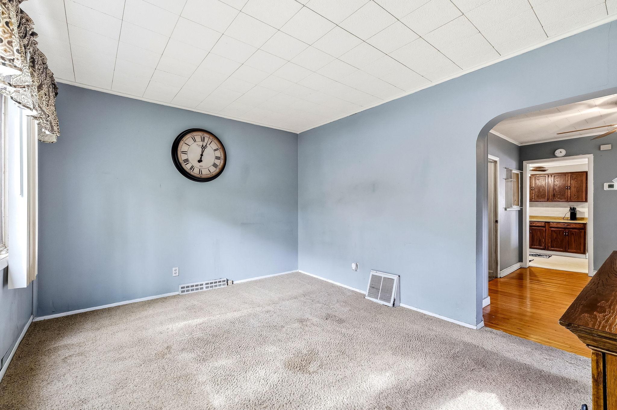 View of Residential at 535 Edmund Avenue, Saint Paul MN 55103, Saint Paul (3 of 31) - Mike Wilen | Minnesota Team Real Estate