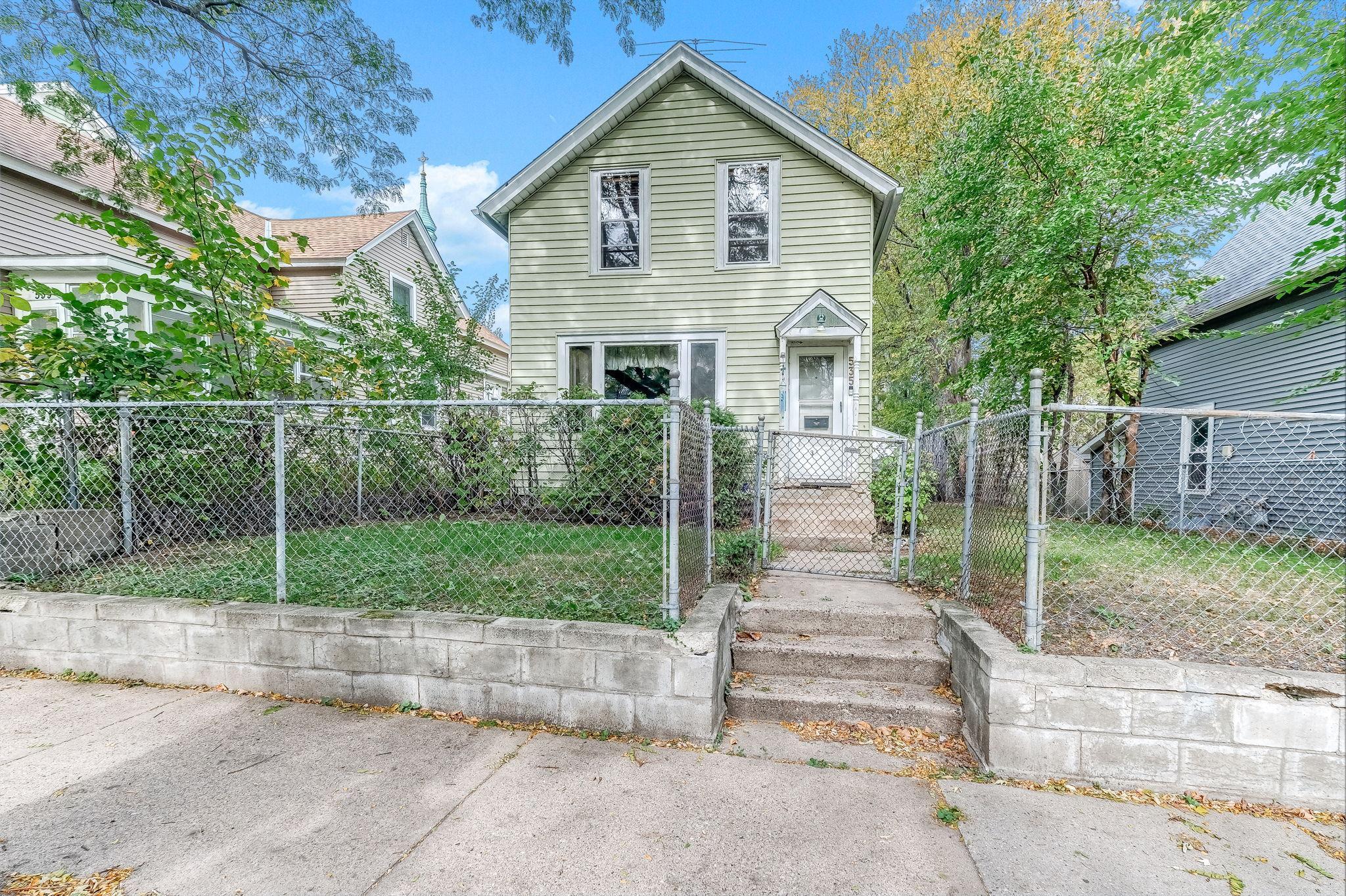 View of Single Family at 535 Edmund Avenue, Saint Paul - Mike Wilen | Minnesota Team Real Estate