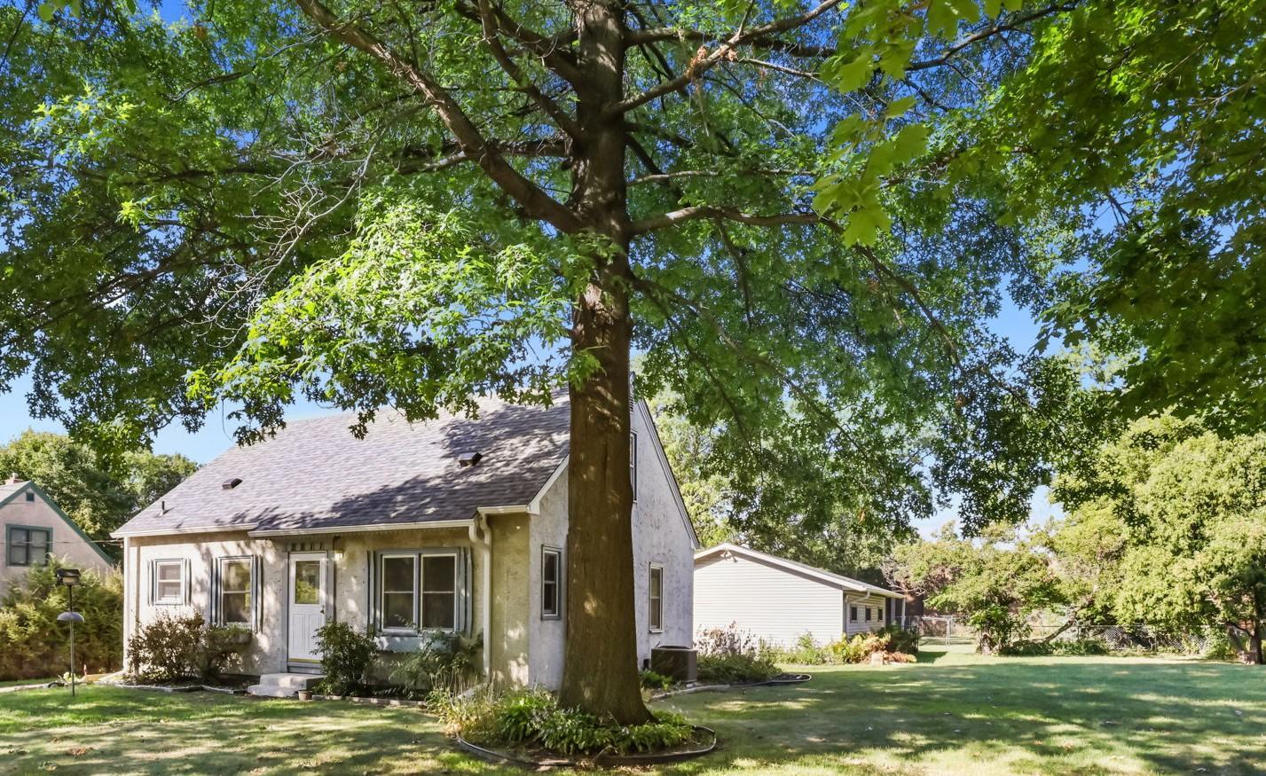 View of Residential at 2811 Centerville Road, Little Canada MN 55117, Little Canada (31 of 35) - Mike Wilen | Minnesota Team Real Estate