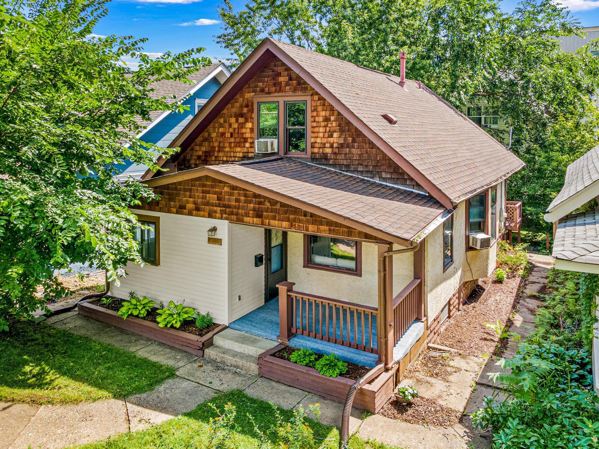 View of Residential at 3803 Blaisdell Avenue, Minneapolis MN 55409, Minneapolis (7 of 33) - Mike Wilen | Minnesota Team Real Estate