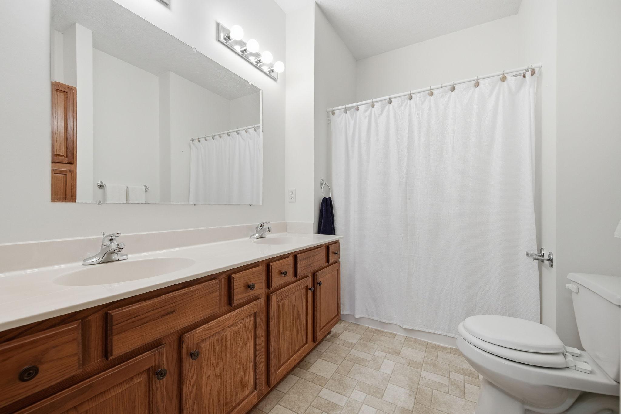 View of Residential at 797 Parkside Lane, Columbia Heights MN 55421, Columbia Heights (18 of 37) - Mike Wilen | Minnesota Team Real Estate