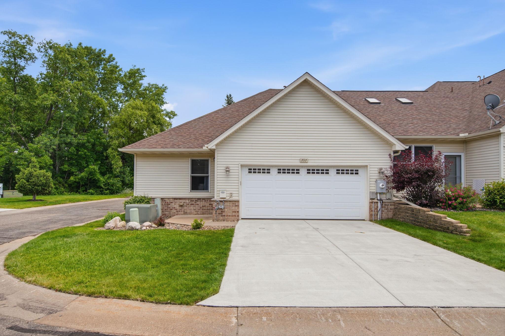 View of Residential at 797 Parkside Lane, Columbia Heights MN 55421, Columbia Heights (35 of 37) - Mike Wilen | Minnesota Team Real Estate
