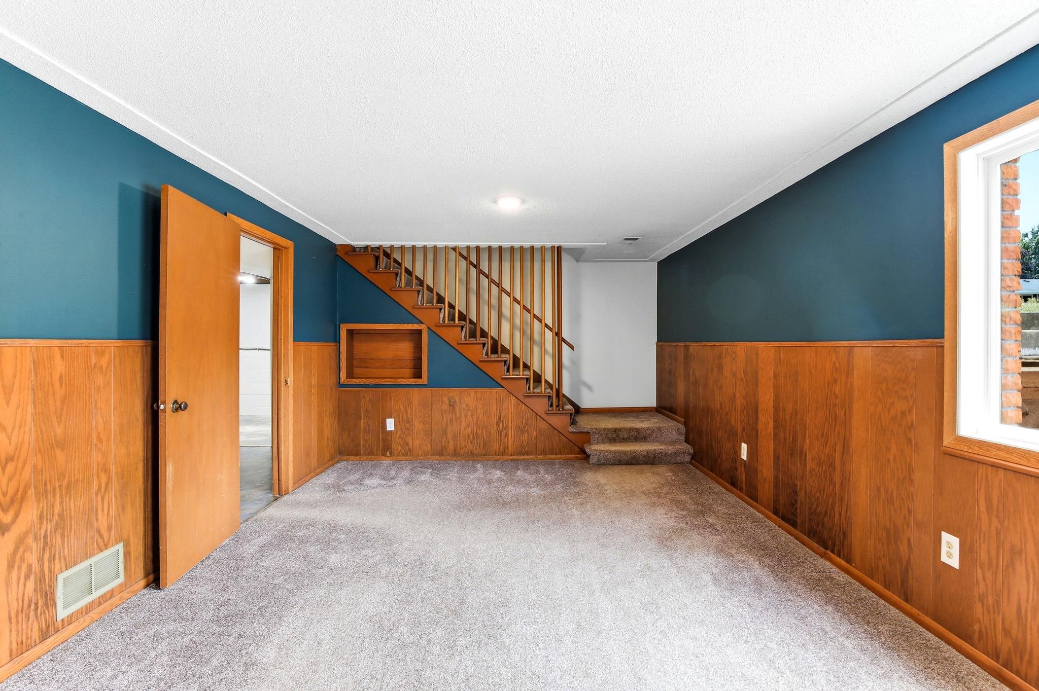 View of Residential at 4616 Hillsboro Avenue, New Hope MN 55428, New Hope (29 of 46) - Mike Wilen | Minnesota Team Real Estate