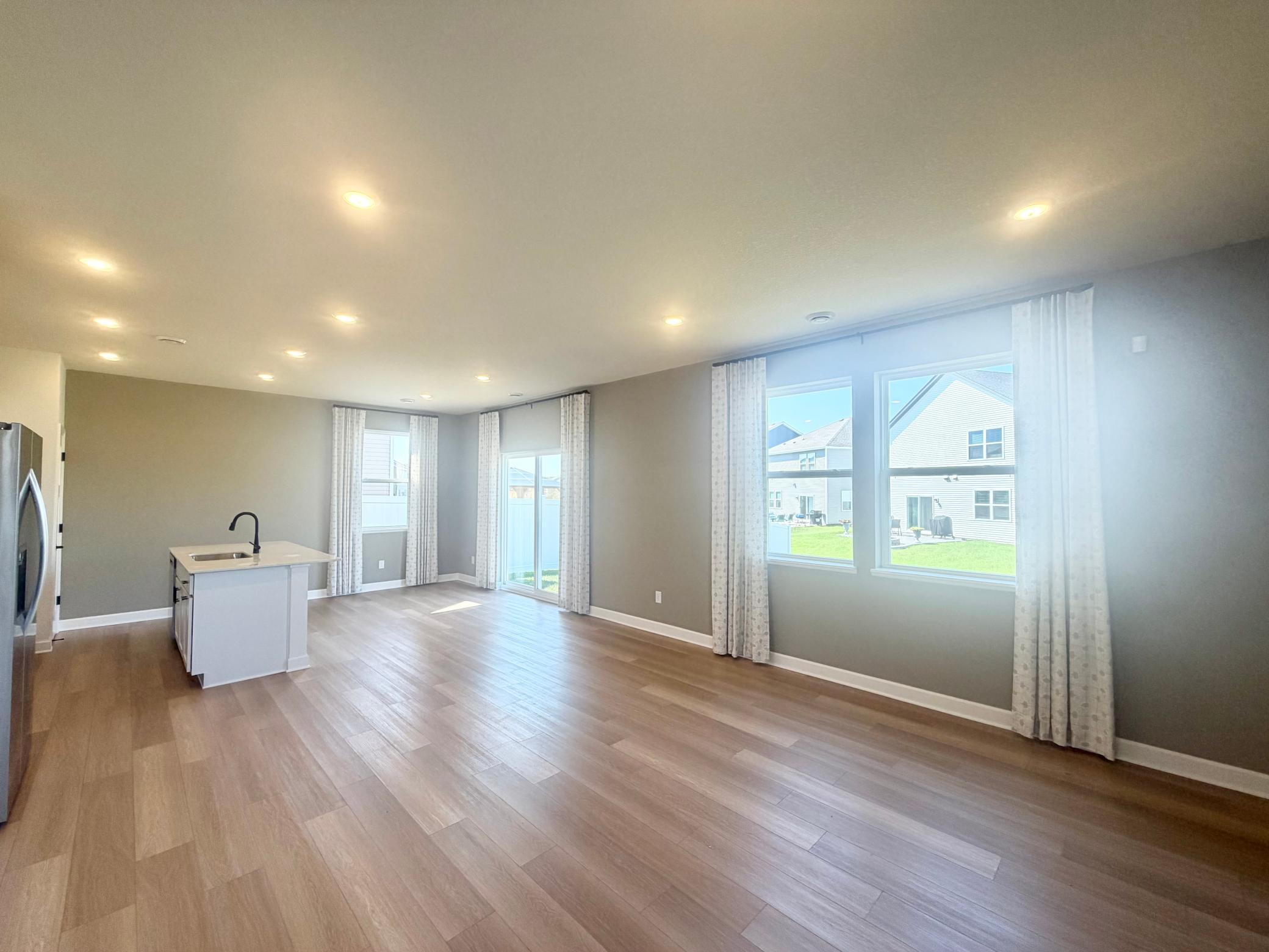 View of Residential at 10634 Hinton Avenue, Cottage Grove MN 55016, Cottage Grove (4 of 12) - Mike Wilen | Minnesota Team Real Estate
