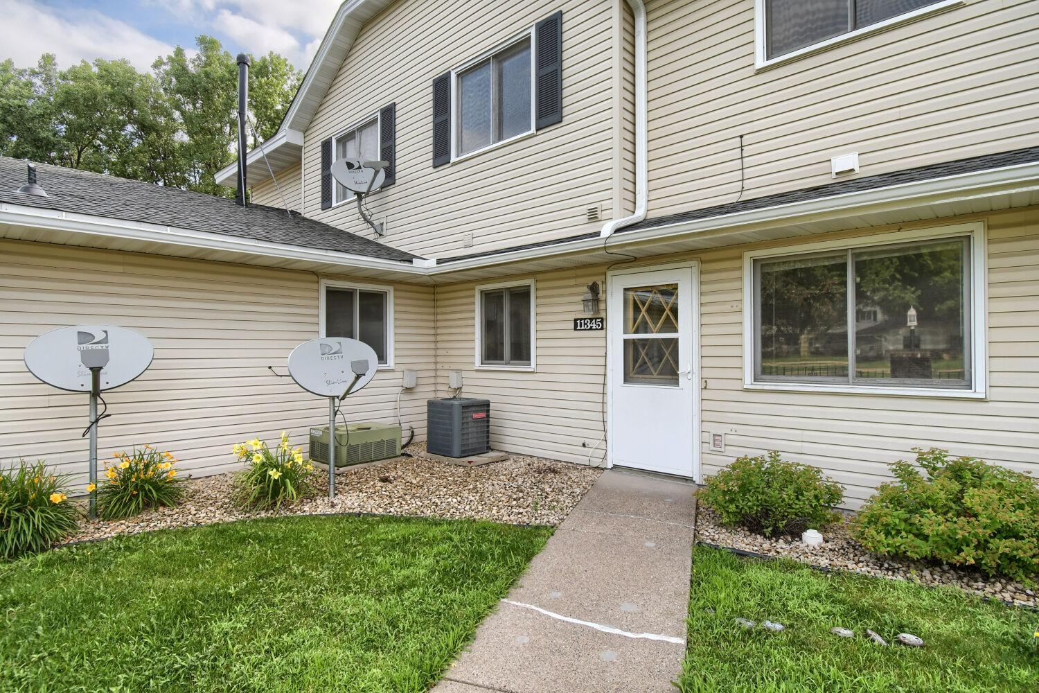 View of Residential at 11345 Ibis Street, Coon Rapids MN 55433, Coon Rapids (2 of 17) - Mike Wilen | Minnesota Team Real Estate