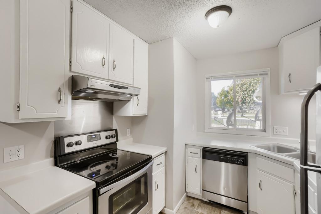 View of Residential at 11345 Ibis Street, Coon Rapids MN 55433, Coon Rapids (7 of 17) - Mike Wilen | Minnesota Team Real Estate