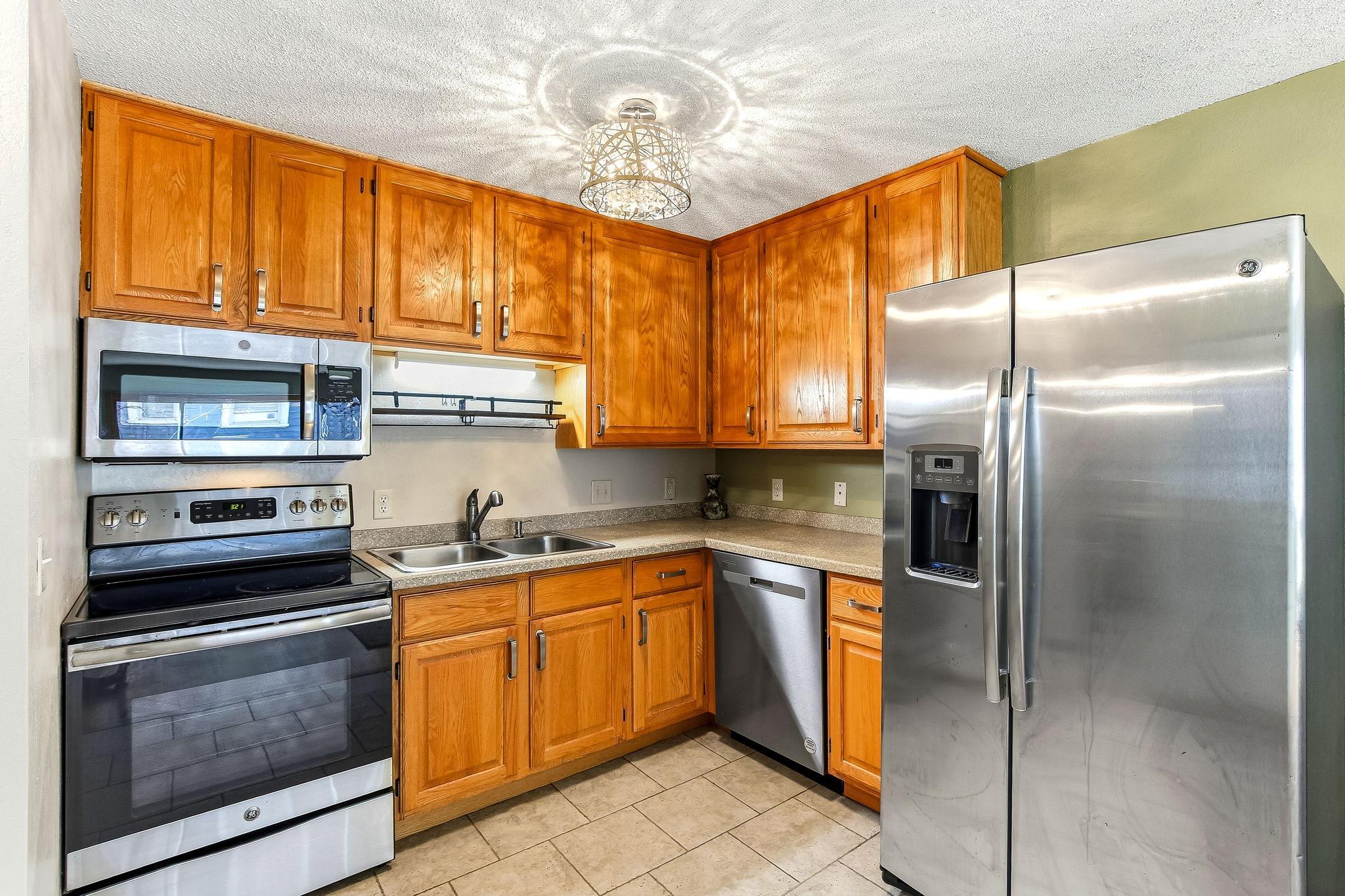 View of Residential at 391 Grand Avenue #203, Saint Paul MN 55102, Saint Paul (6 of 14) - Mike Wilen | Minnesota Team Real Estate