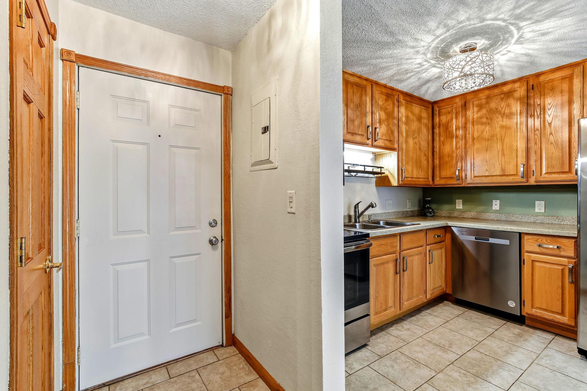 View of Residential at 391 Grand Avenue #203, Saint Paul MN 55102, Saint Paul (4 of 14) - Mike Wilen | Minnesota Team Real Estate