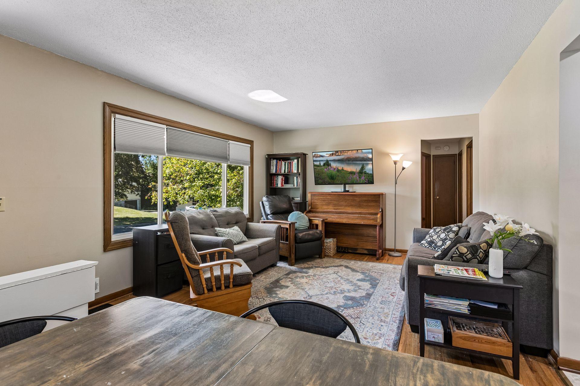 View of Residential at 7608 Viewcrest Lane, New Hope MN 55427, New Hope (10 of 31) - Mike Wilen | Minnesota Team Real Estate
