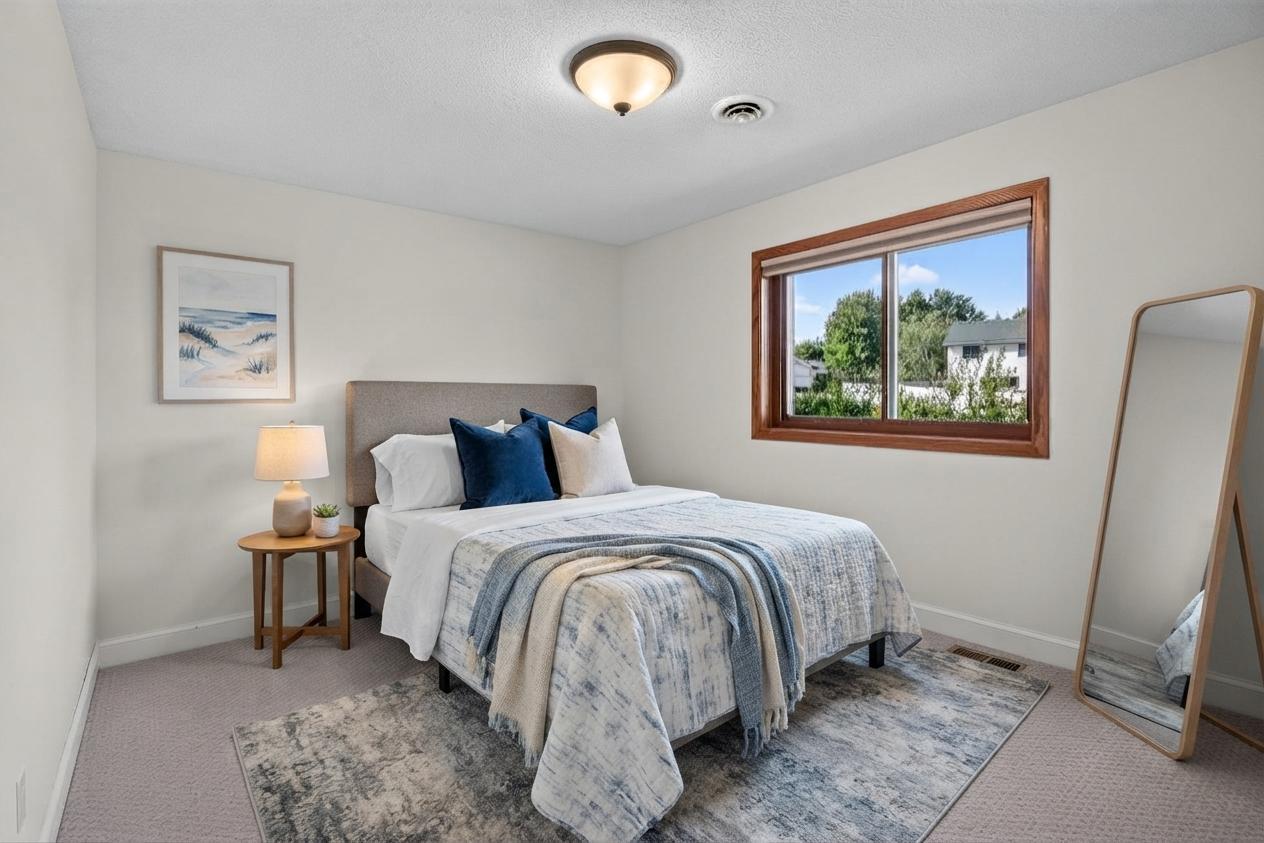 View of Residential at 17541 Ionia Path, Lakeville MN 55044, Lakeville (21 of 28) - Mike Wilen | Minnesota Team Real Estate