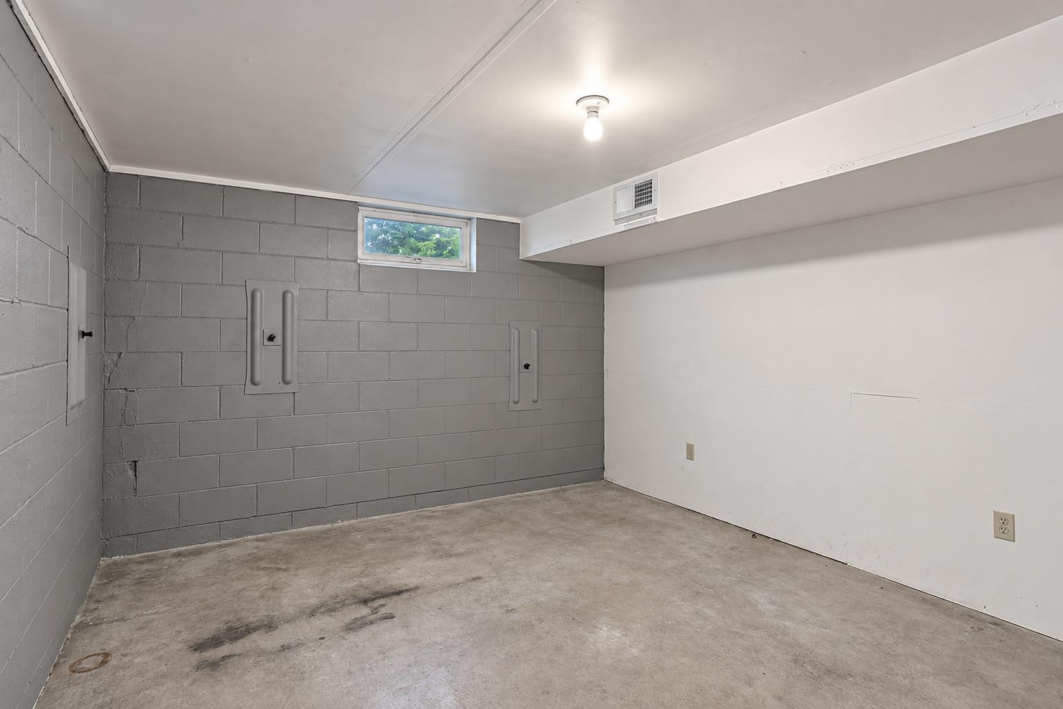 View of Residential at 1011 Cordova Avenue, Le Center MN 56057, Le Center (42 of 62) - Mike Wilen | Minnesota Team Real Estate