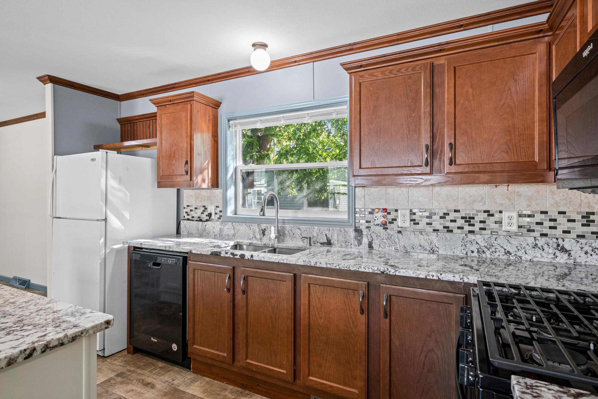 View of Residential at 327 Cimarron, Lake Elmo MN 55042, Lake Elmo (7 of 31) - Mike Wilen | Minnesota Team Real Estate