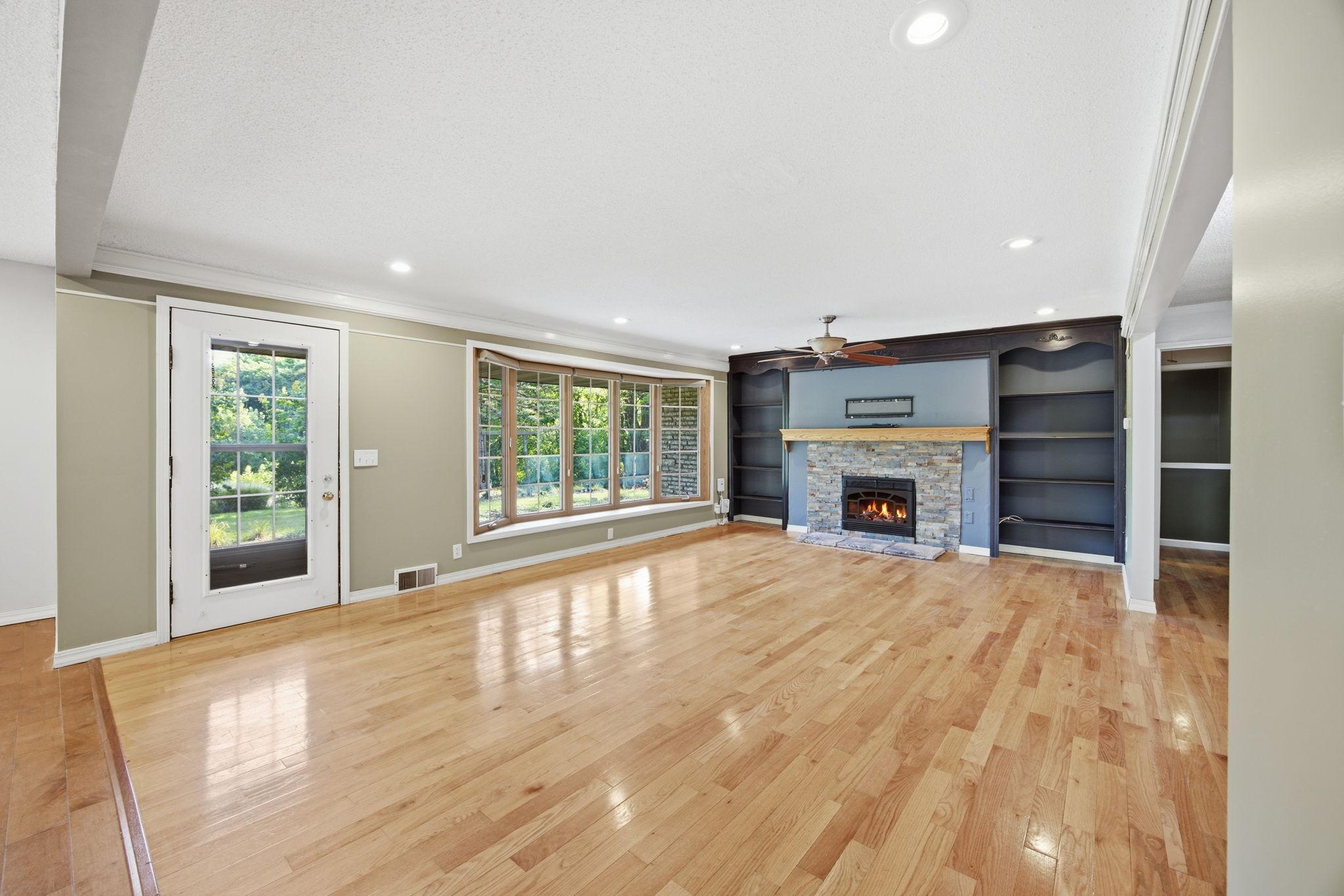 View of Residential at 1847 Upper 55th Street, Inver Grove Heights MN 55077, Inver Grove Heights (12 of 61) - Mike Wilen | Minnesota Team Real Estate