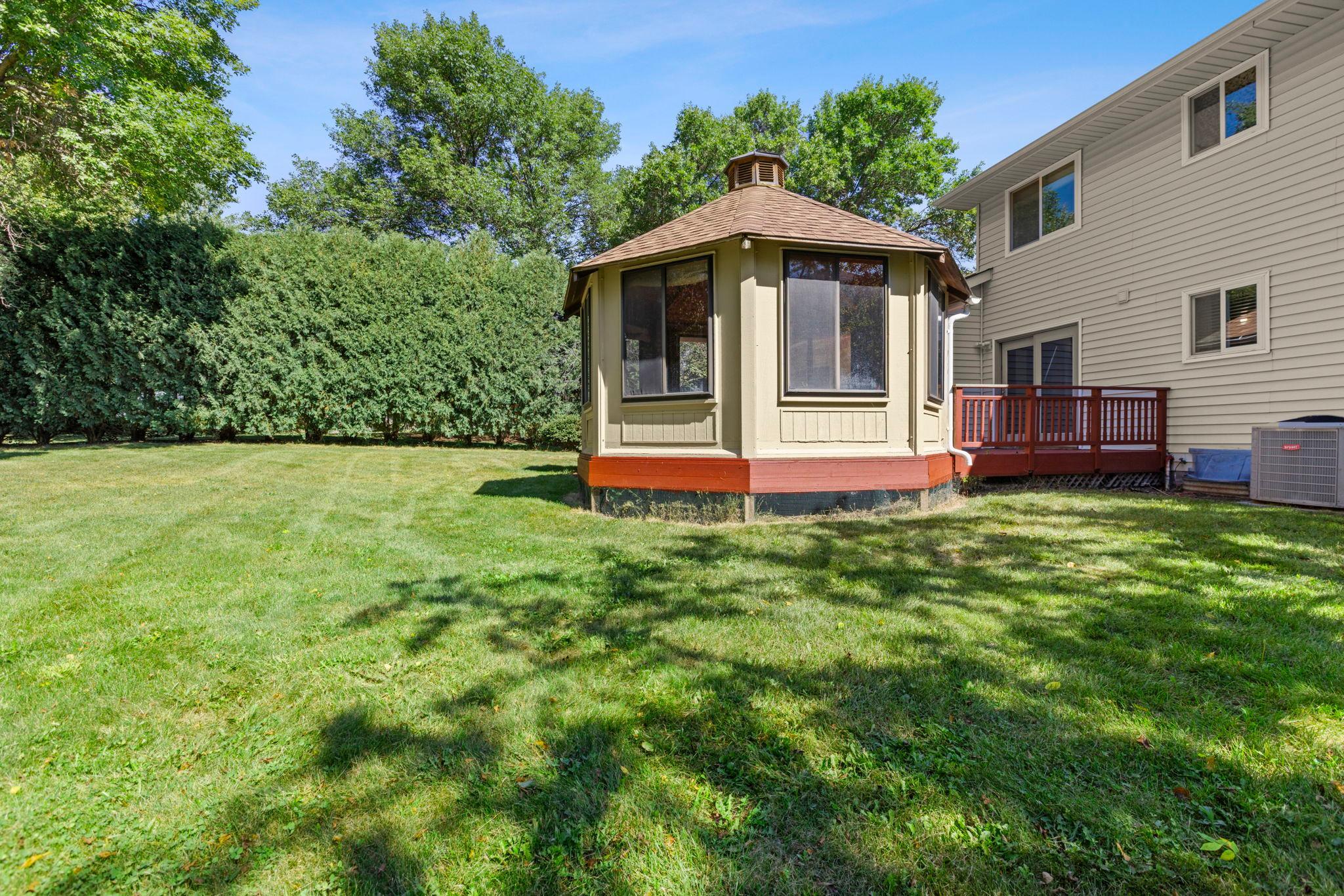 View of Residential at 4645 Orchid Lane, Plymouth MN 55446, Plymouth (43 of 60) - Mike Wilen | Minnesota Team Real Estate