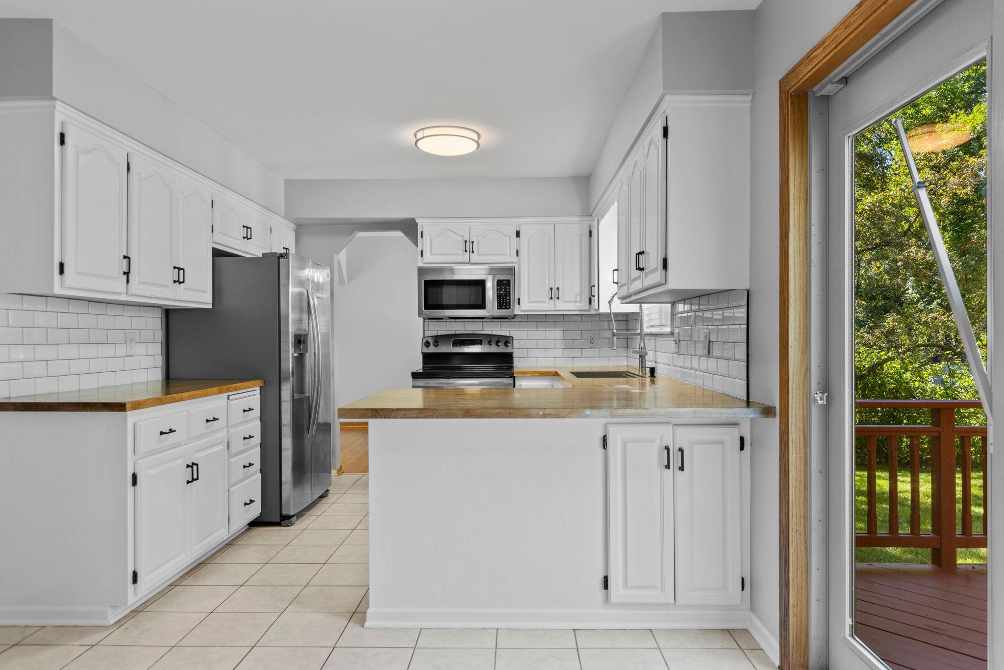 View of Residential at 4645 Orchid Lane, Plymouth MN 55446, Plymouth (21 of 88) - Mike Wilen | Minnesota Team Real Estate