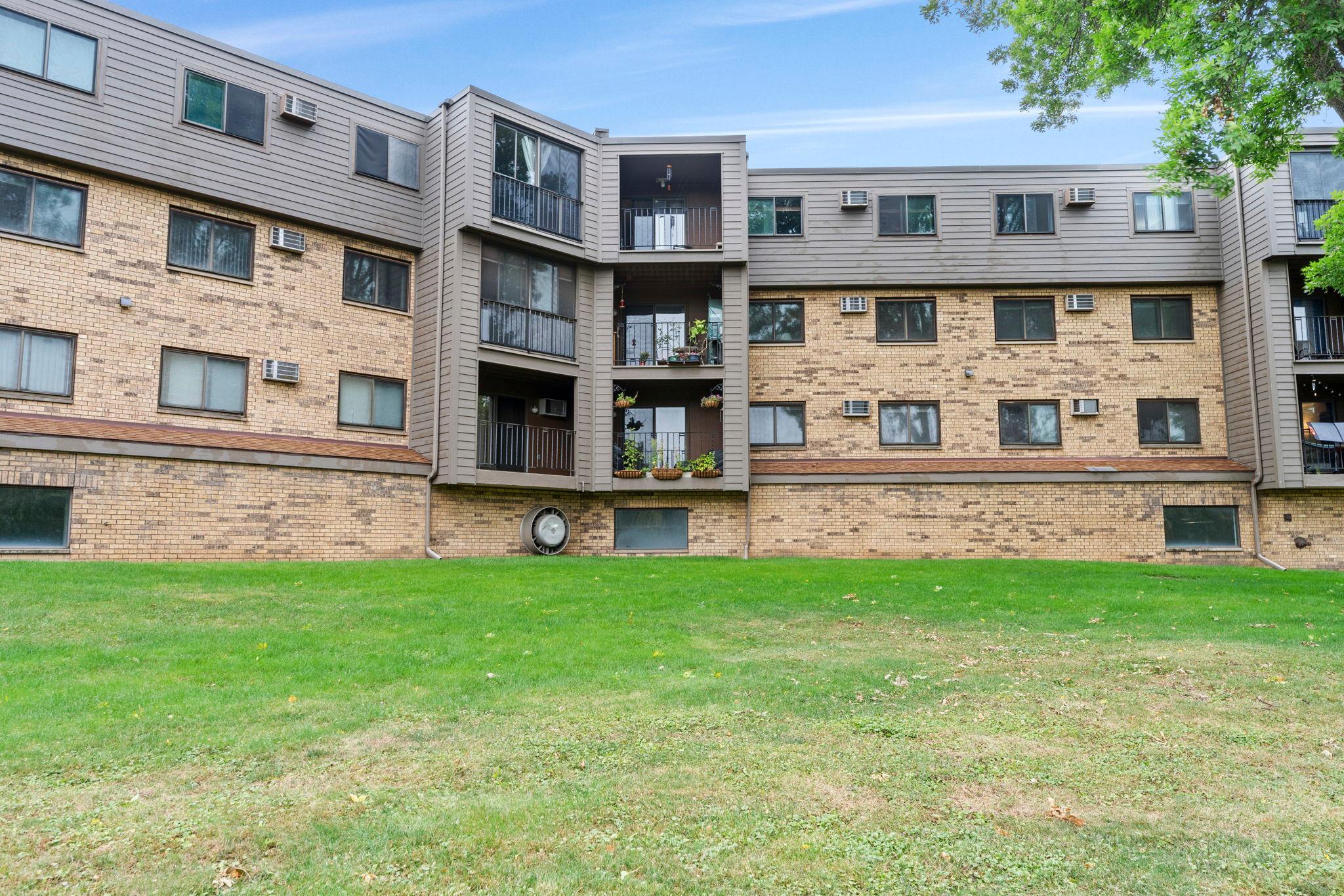 View of Residential at 1000 41st Avenue #315, Columbia Heights MN 55421, Columbia Heights (19 of 21) - Mike Wilen | Minnesota Team Real Estate