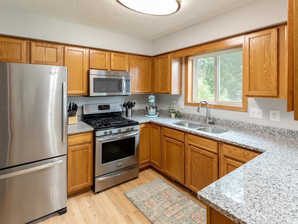 View of Residential at 456 Braeburn Drive, Shakopee MN 55379, Shakopee (6 of 26) - Mike Wilen | Minnesota Team Real Estate