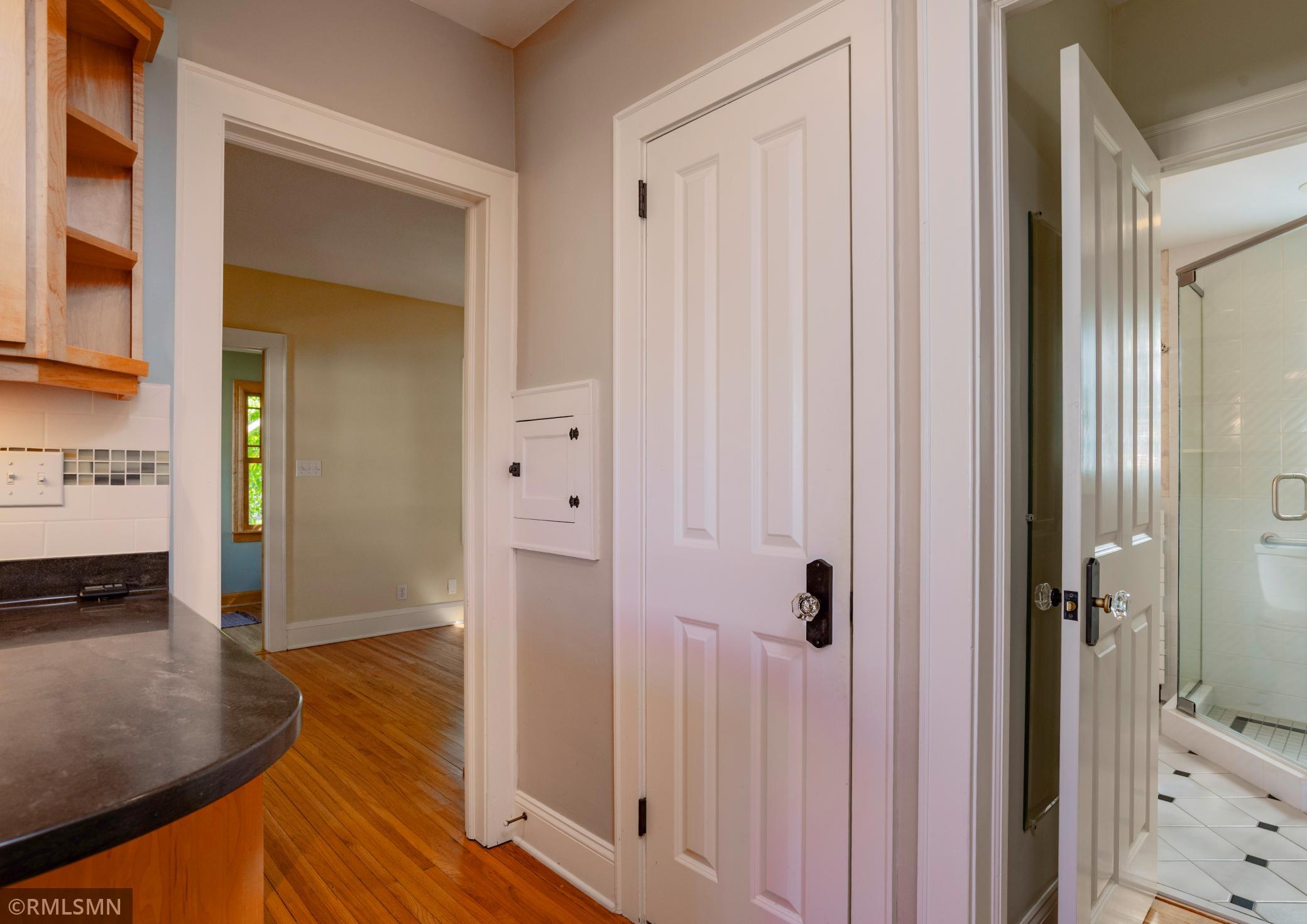 View of Residential at 5608 Girard Avenue, Minneapolis MN 55419, Minneapolis (26 of 55) - Mike Wilen | Minnesota Team Real Estate