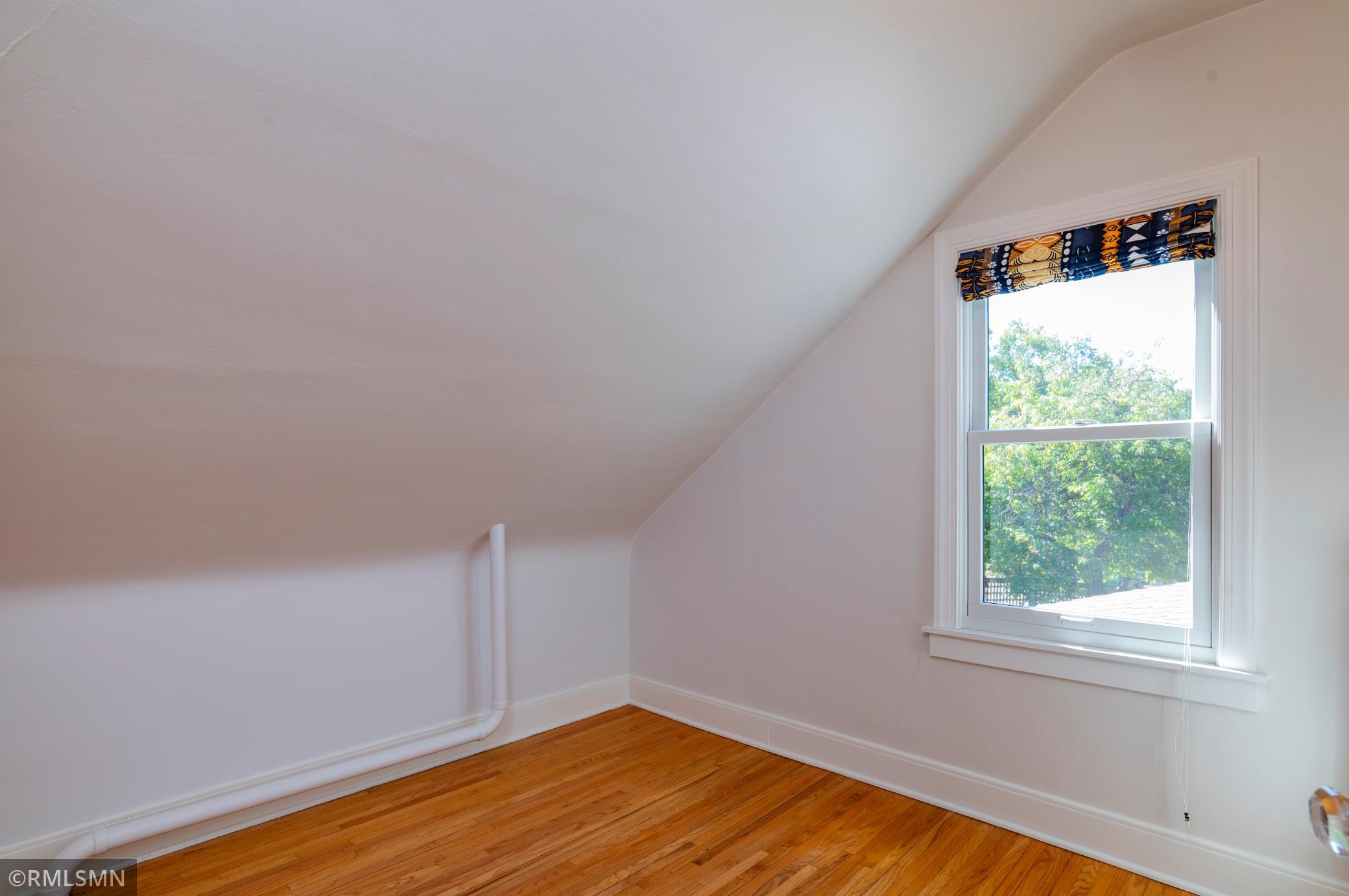 View of Residential at 5608 Girard Avenue, Minneapolis MN 55419, Minneapolis (37 of 55) - Mike Wilen | Minnesota Team Real Estate