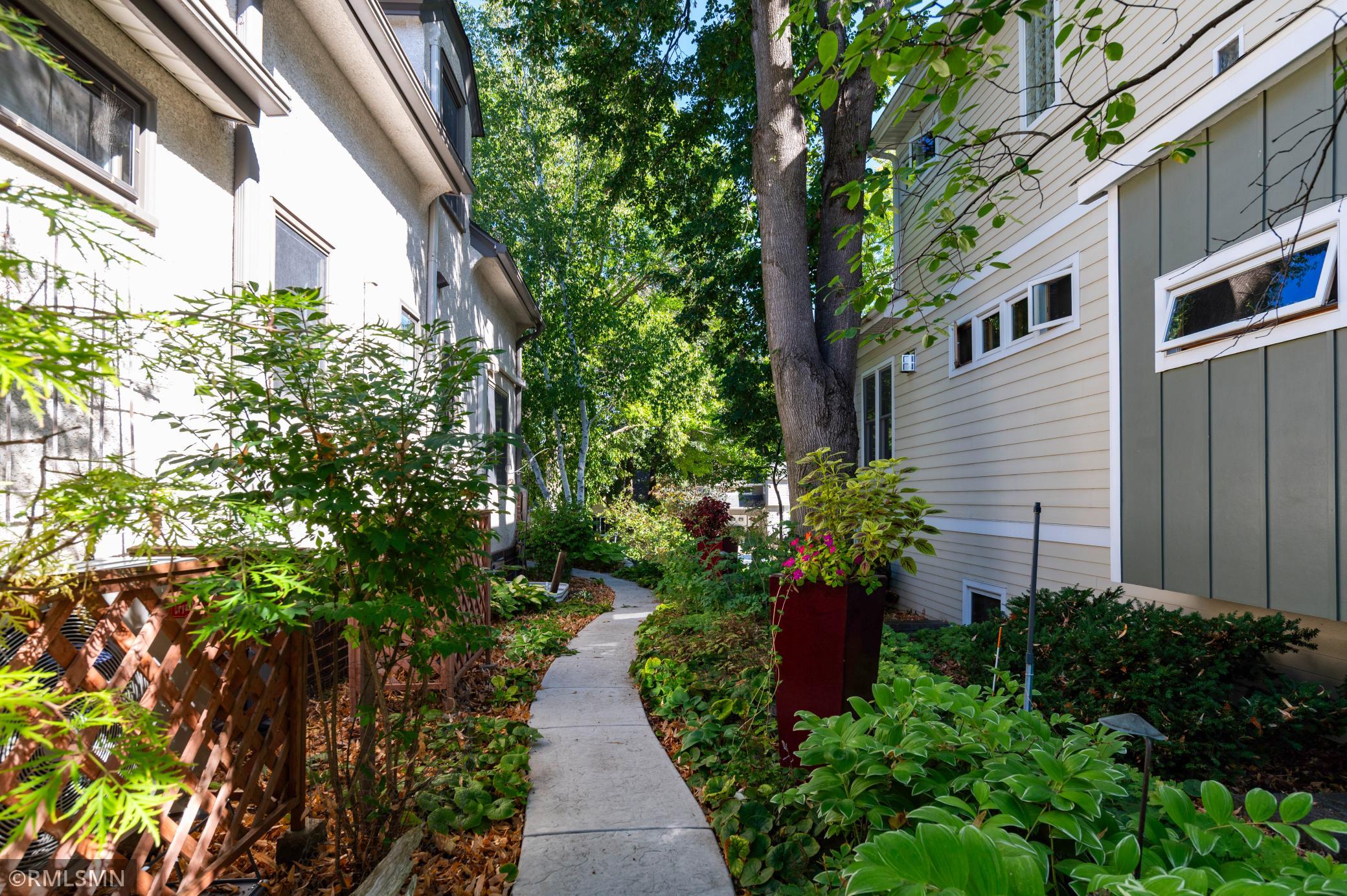 View of Residential at 5608 Girard Avenue, Minneapolis MN 55419, Minneapolis (51 of 55) - Mike Wilen | Minnesota Team Real Estate