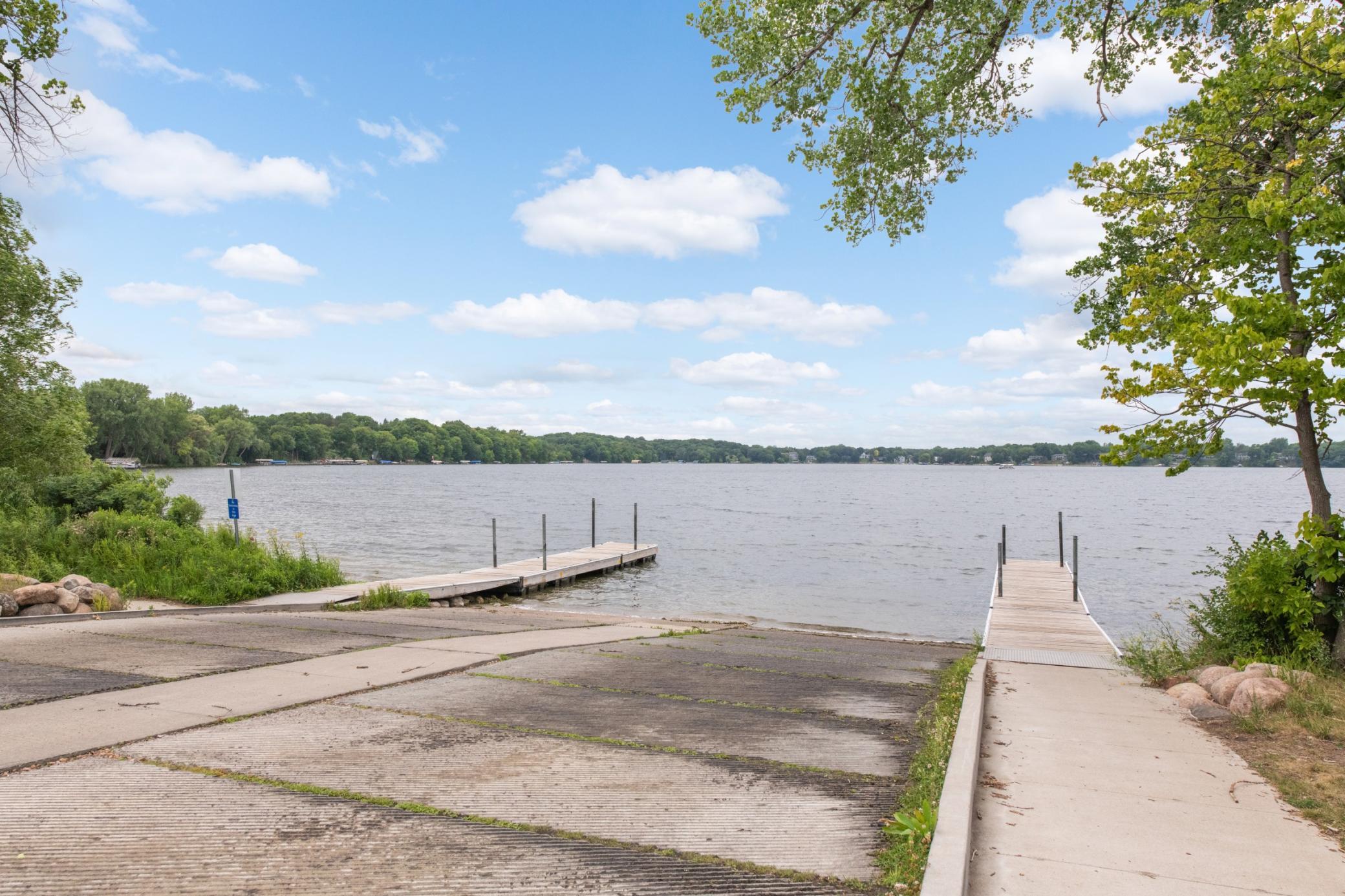 View of Residential at 547 Mission Hills Way, Chanhassen MN 55317, Chanhassen (32 of 32) - Mike Wilen | Minnesota Team Real Estate