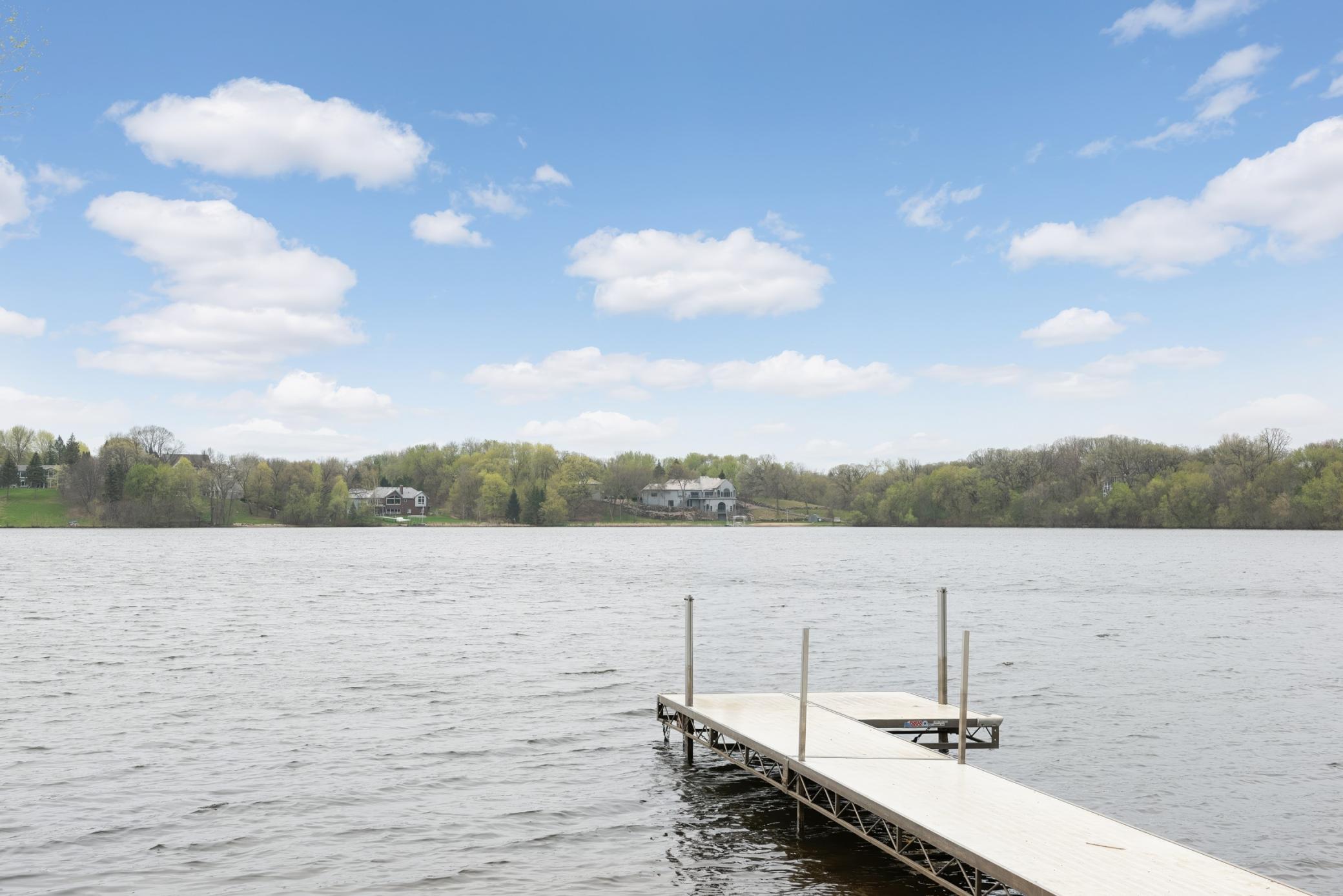 View of Residential at 547 Mission Hills Way, Chanhassen MN 55317, Chanhassen (28 of 32) - Mike Wilen | Minnesota Team Real Estate