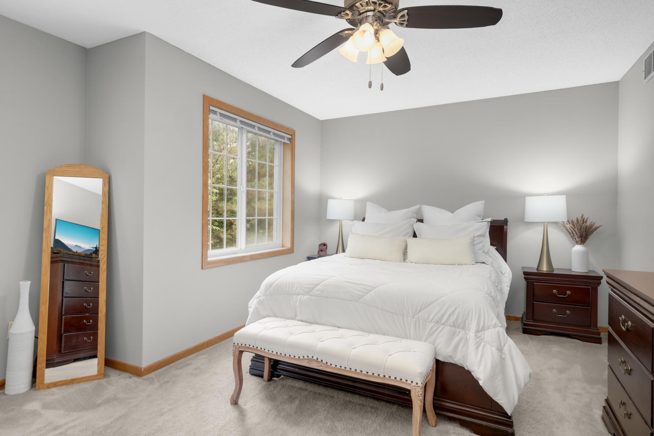 View of Residential at 547 Mission Hills Way, Chanhassen MN 55317, Chanhassen (14 of 32) - Mike Wilen | Minnesota Team Real Estate