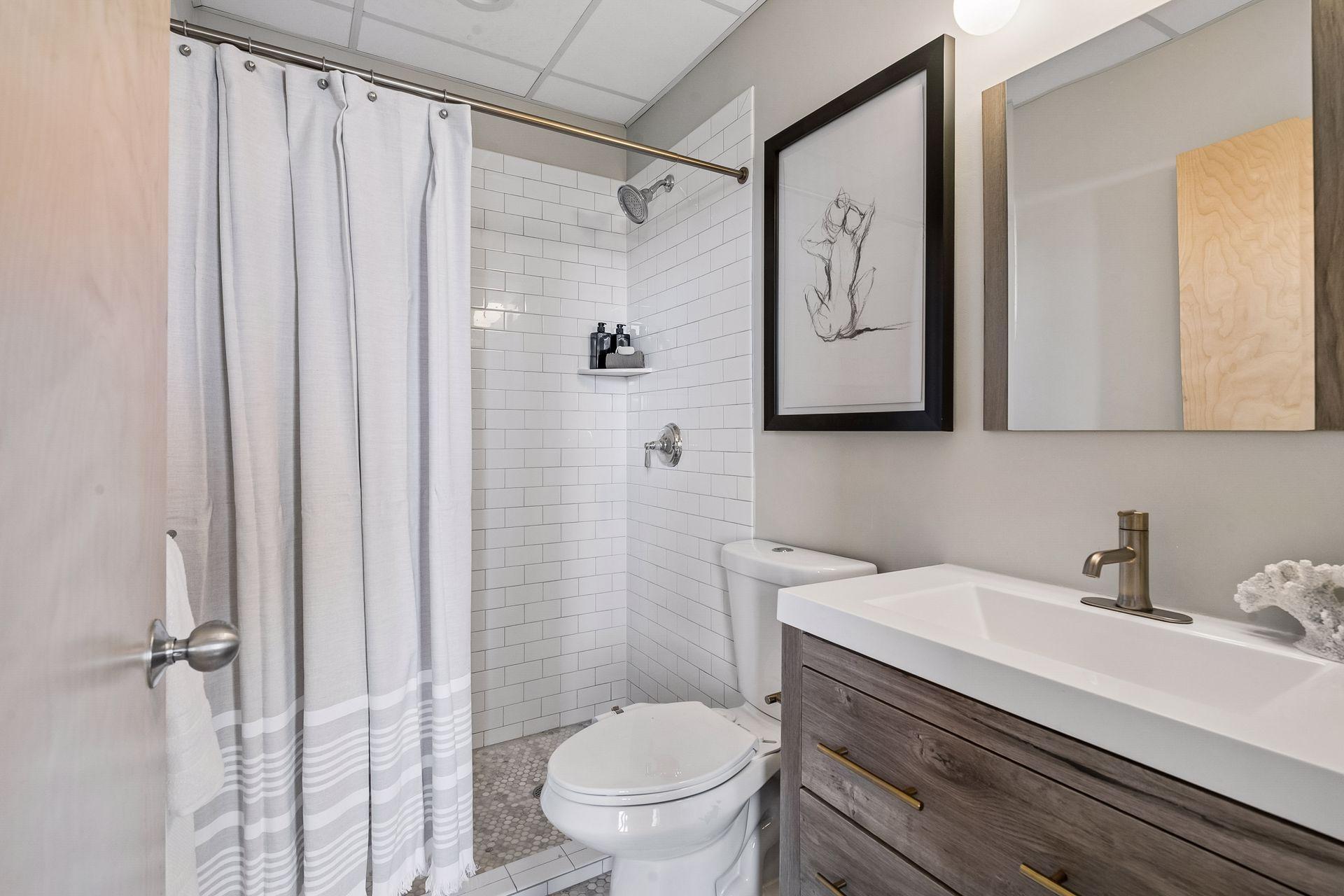 View of Residential at 400 1st Street #304, Minneapolis MN 55401, Minneapolis (14 of 30) - Mike Wilen | Minnesota Team Real Estate