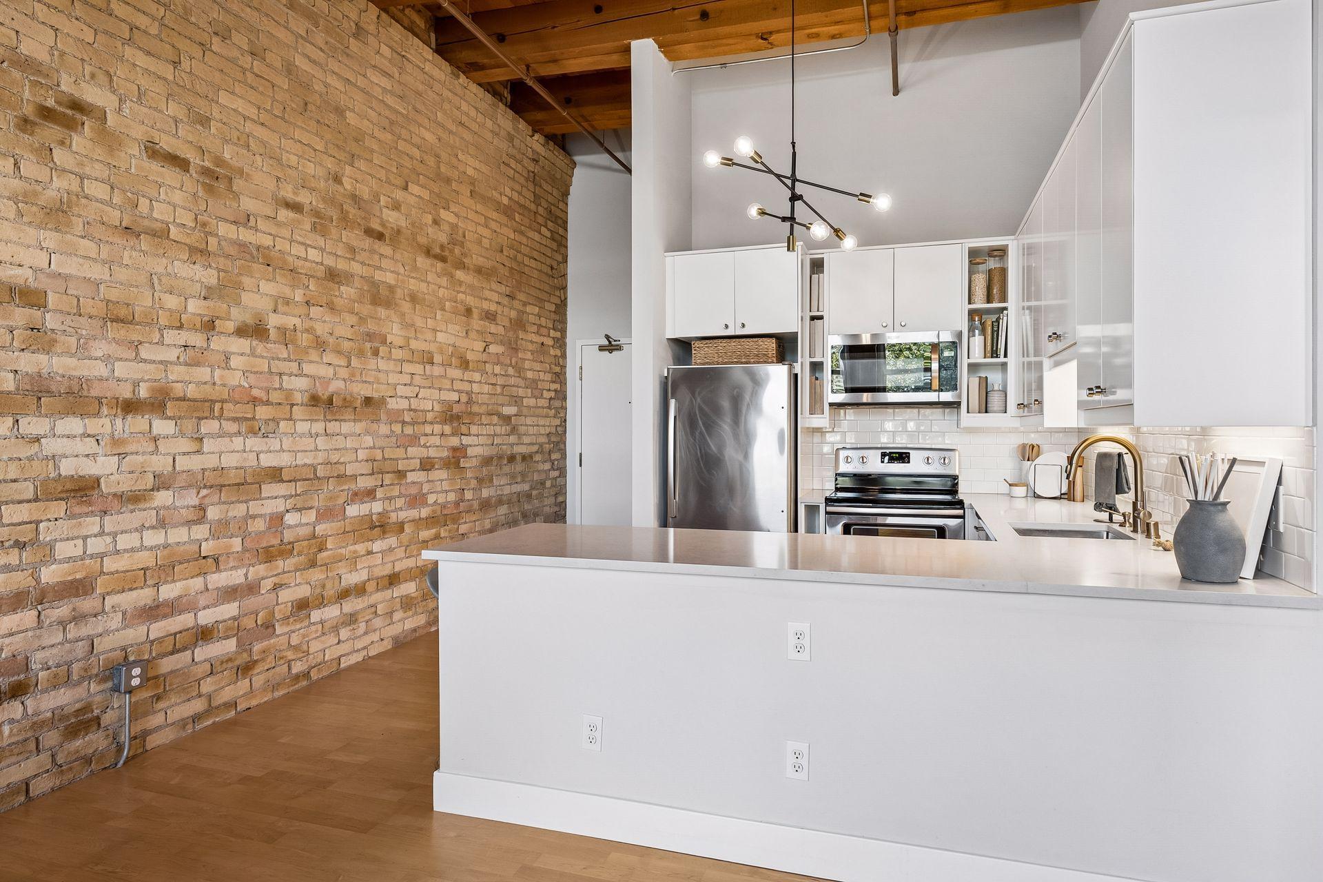 View of Residential at 400 1st Street #304, Minneapolis MN 55401, Minneapolis (7 of 30) - Mike Wilen | Minnesota Team Real Estate