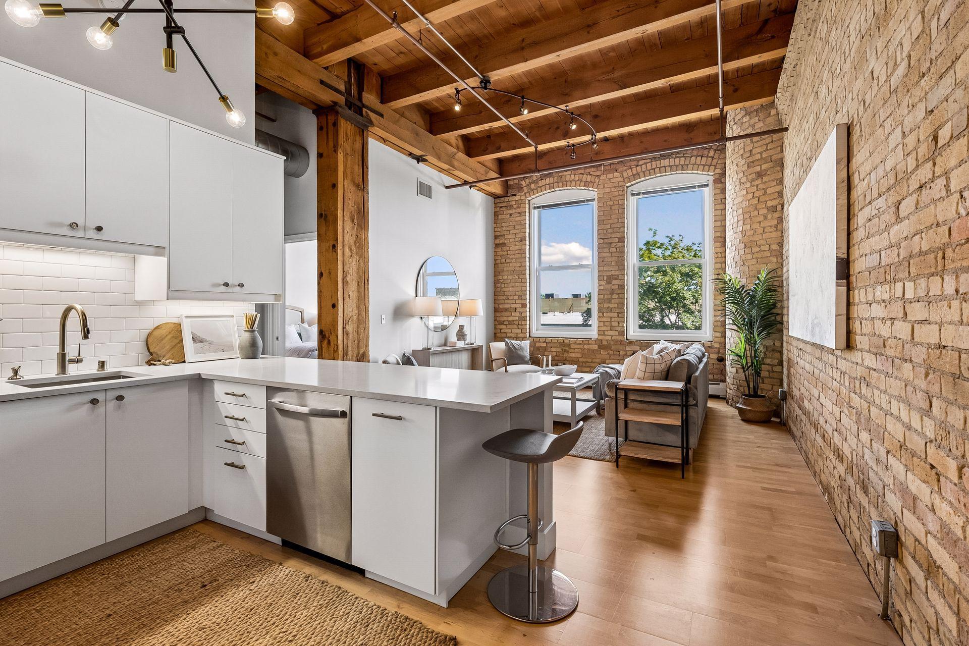 View of Residential at 400 1st Street #304, Minneapolis MN 55401, Minneapolis (10 of 30) - Mike Wilen | Minnesota Team Real Estate