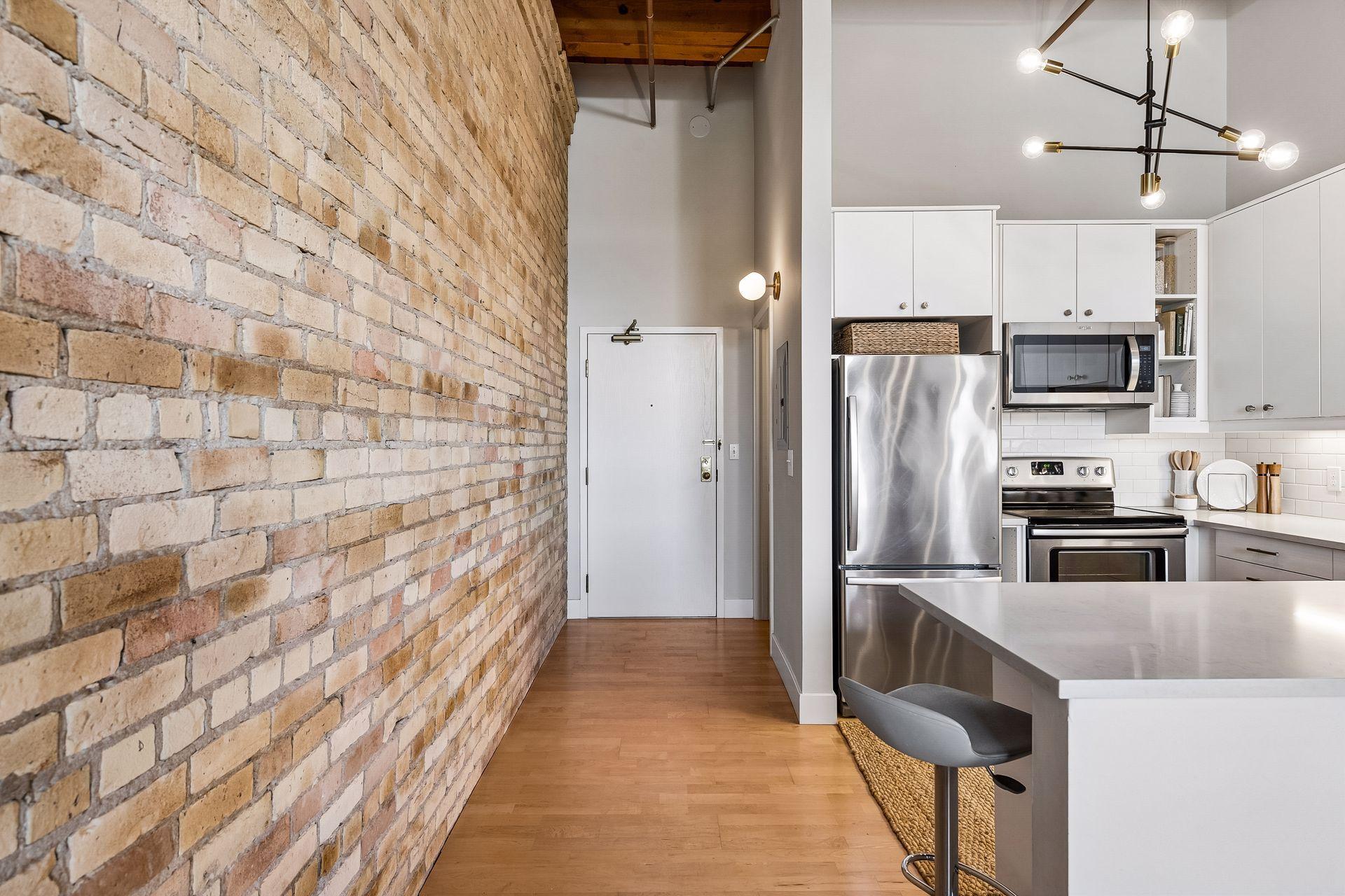 View of Residential at 400 1st Street #304, Minneapolis MN 55401, Minneapolis (18 of 30) - Mike Wilen | Minnesota Team Real Estate