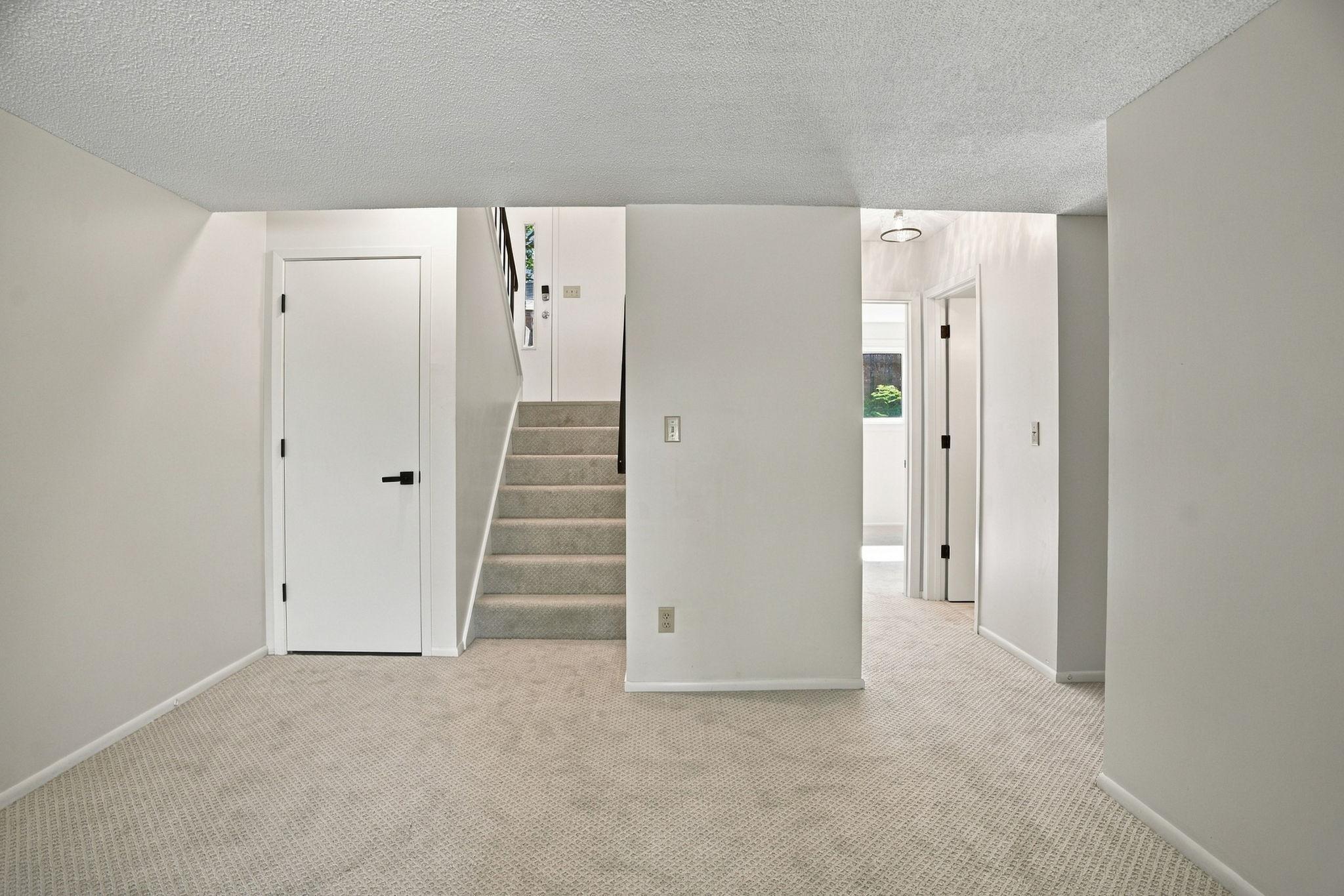 View of Residential at 243 Eagle Lake Drive, Maple Grove MN 55369, Maple Grove (18 of 40) - Mike Wilen | Minnesota Team Real Estate