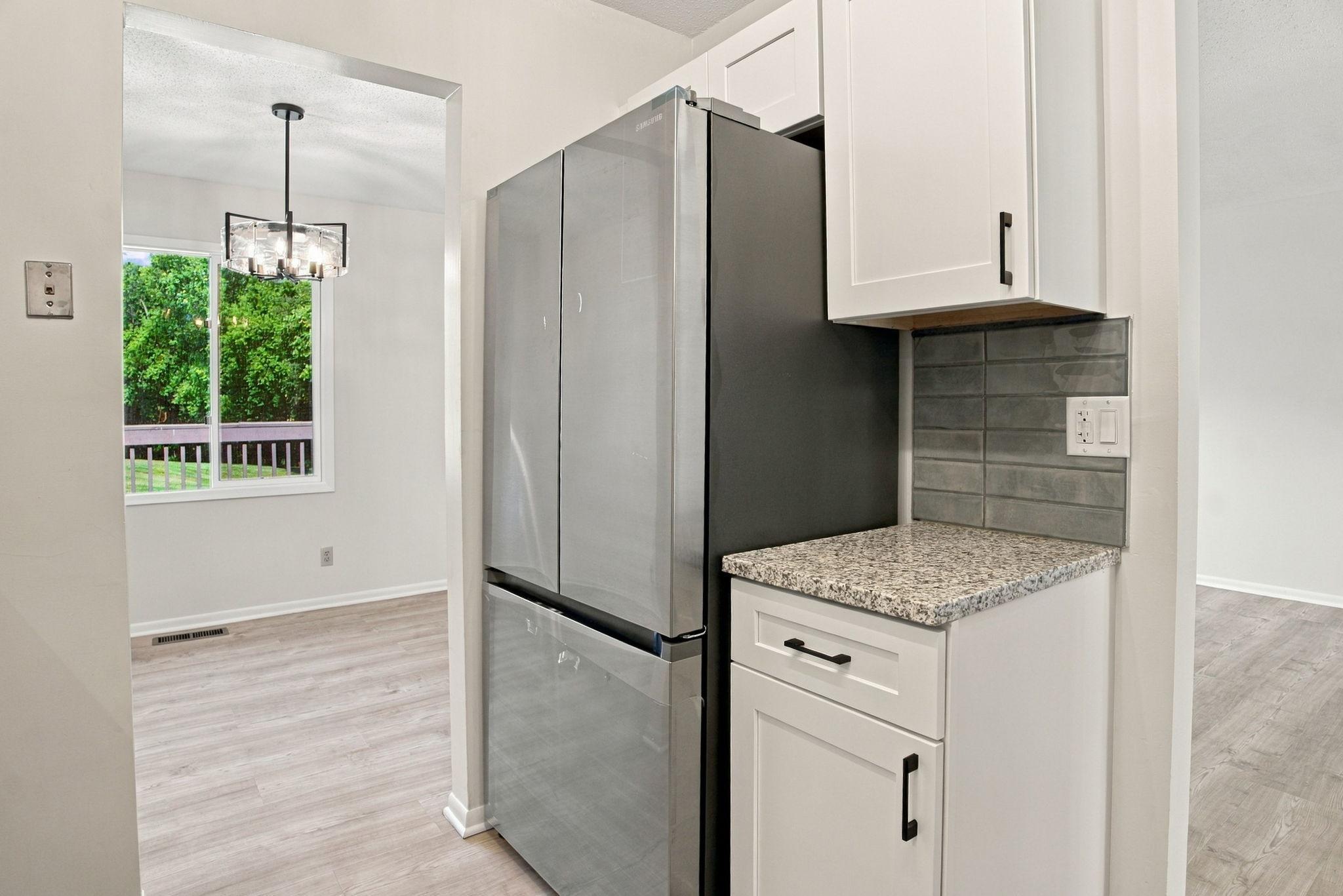 View of Residential at 243 Eagle Lake Drive, Maple Grove MN 55369, Maple Grove (10 of 40) - Mike Wilen | Minnesota Team Real Estate