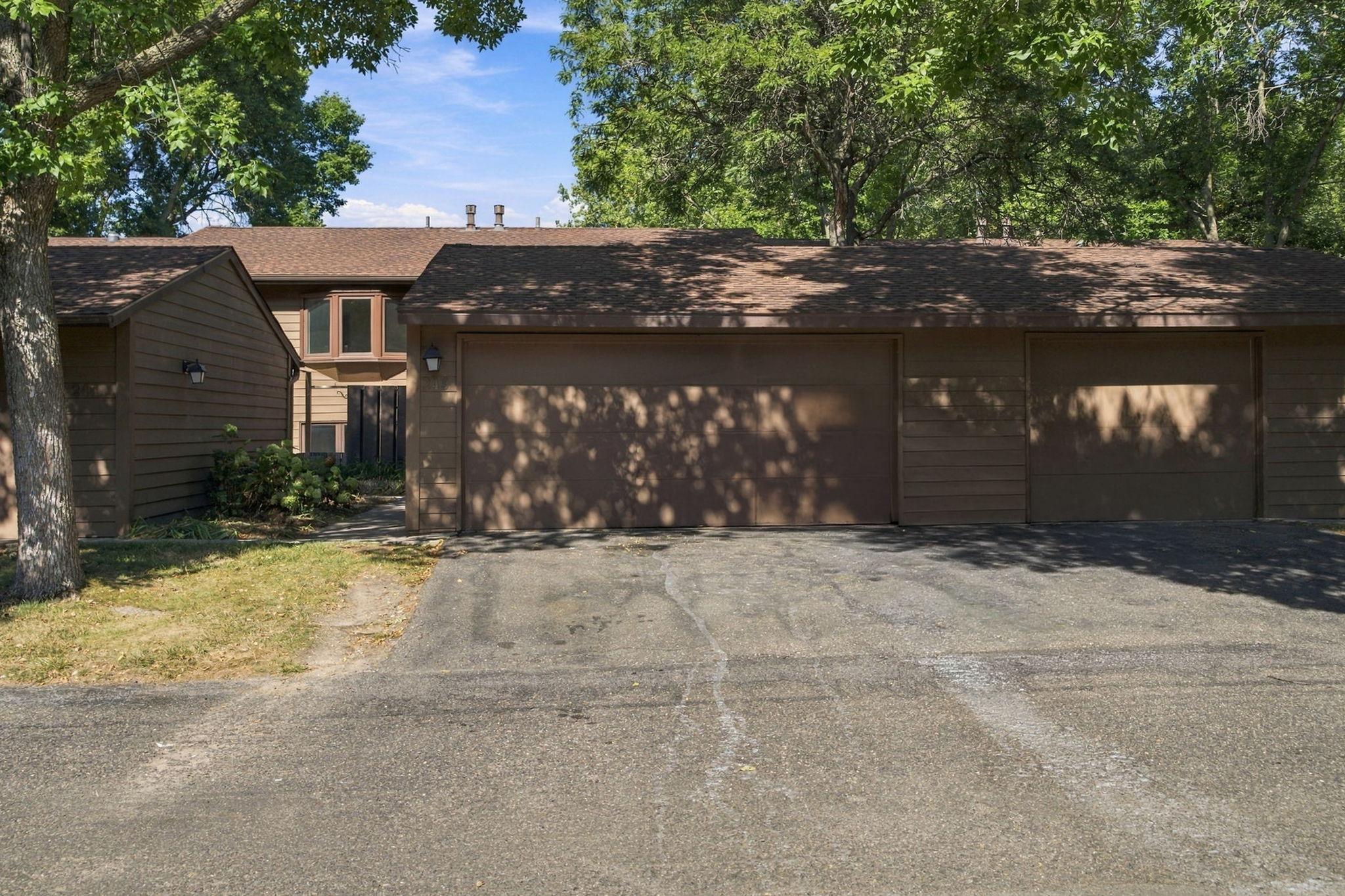 View of Residential at 243 Eagle Lake Drive, Maple Grove MN 55369, Maple Grove (33 of 40) - Mike Wilen | Minnesota Team Real Estate