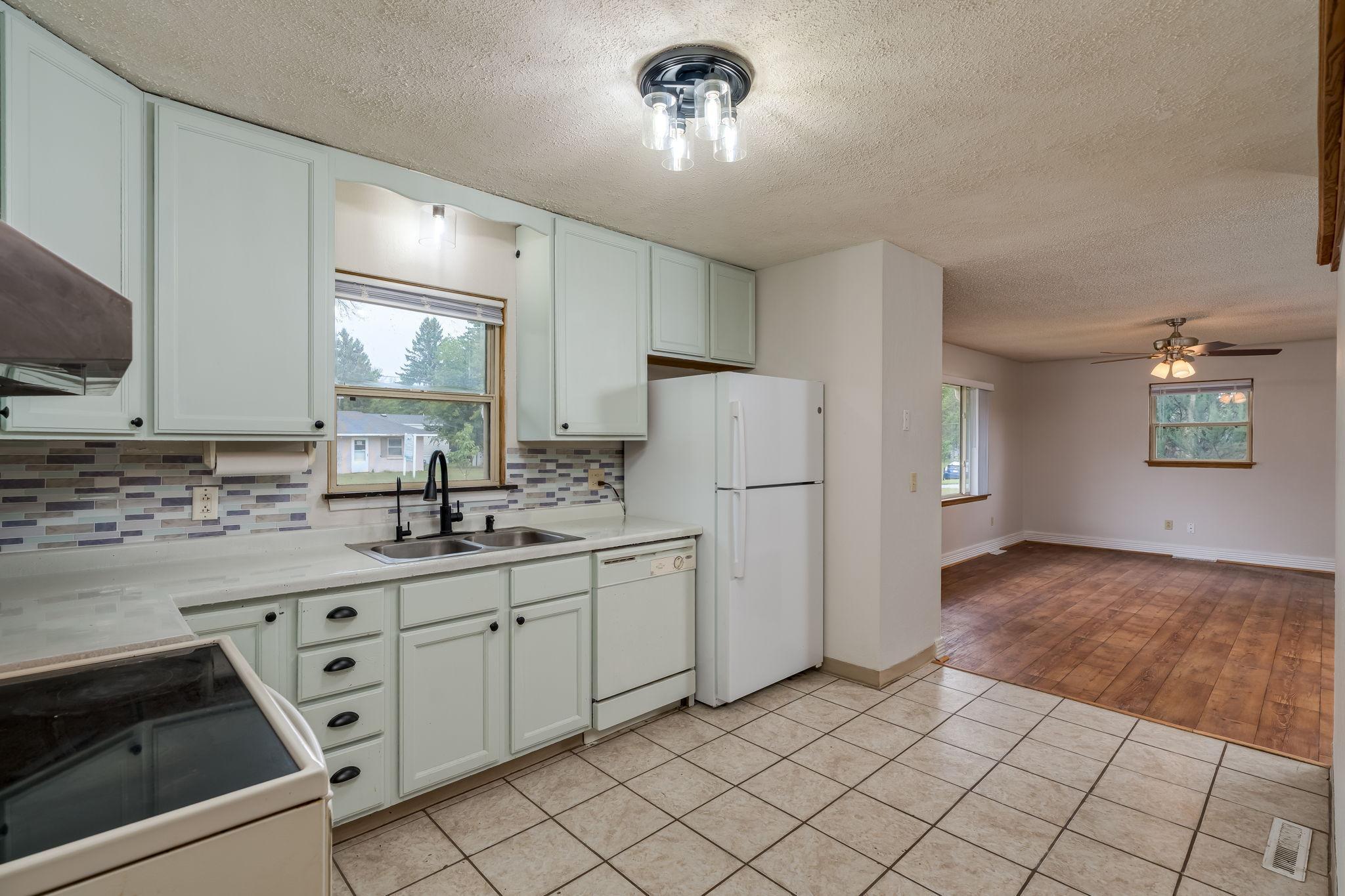 View of Residential at 105 Jay Street, Le Sueur MN 56058, Le Sueur (10 of 26) - Mike Wilen | Minnesota Team Real Estate