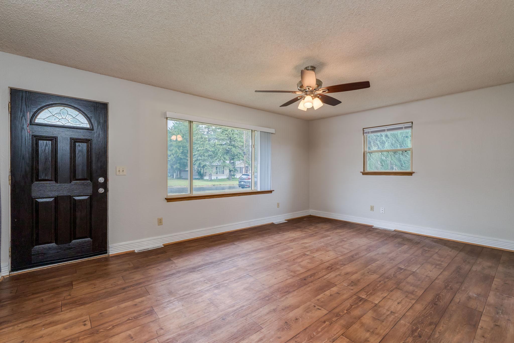 View of Residential at 105 Jay Street, Le Sueur MN 56058, Le Sueur (5 of 26) - Mike Wilen | Minnesota Team Real Estate