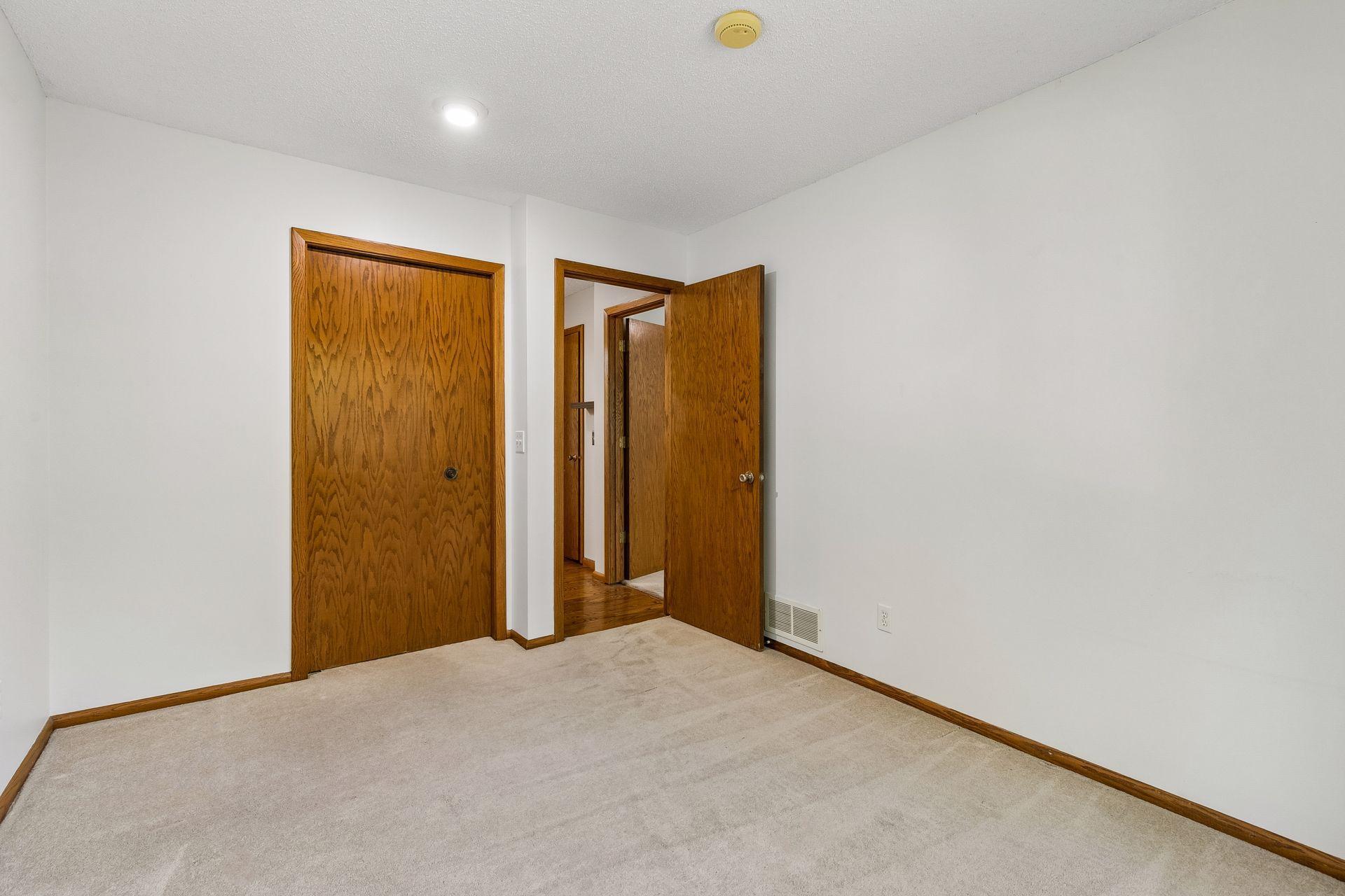 View of Residential at 7890 Upper 139th Court, Apple Valley MN 55124, Apple Valley (16 of 28) - Mike Wilen | Minnesota Team Real Estate