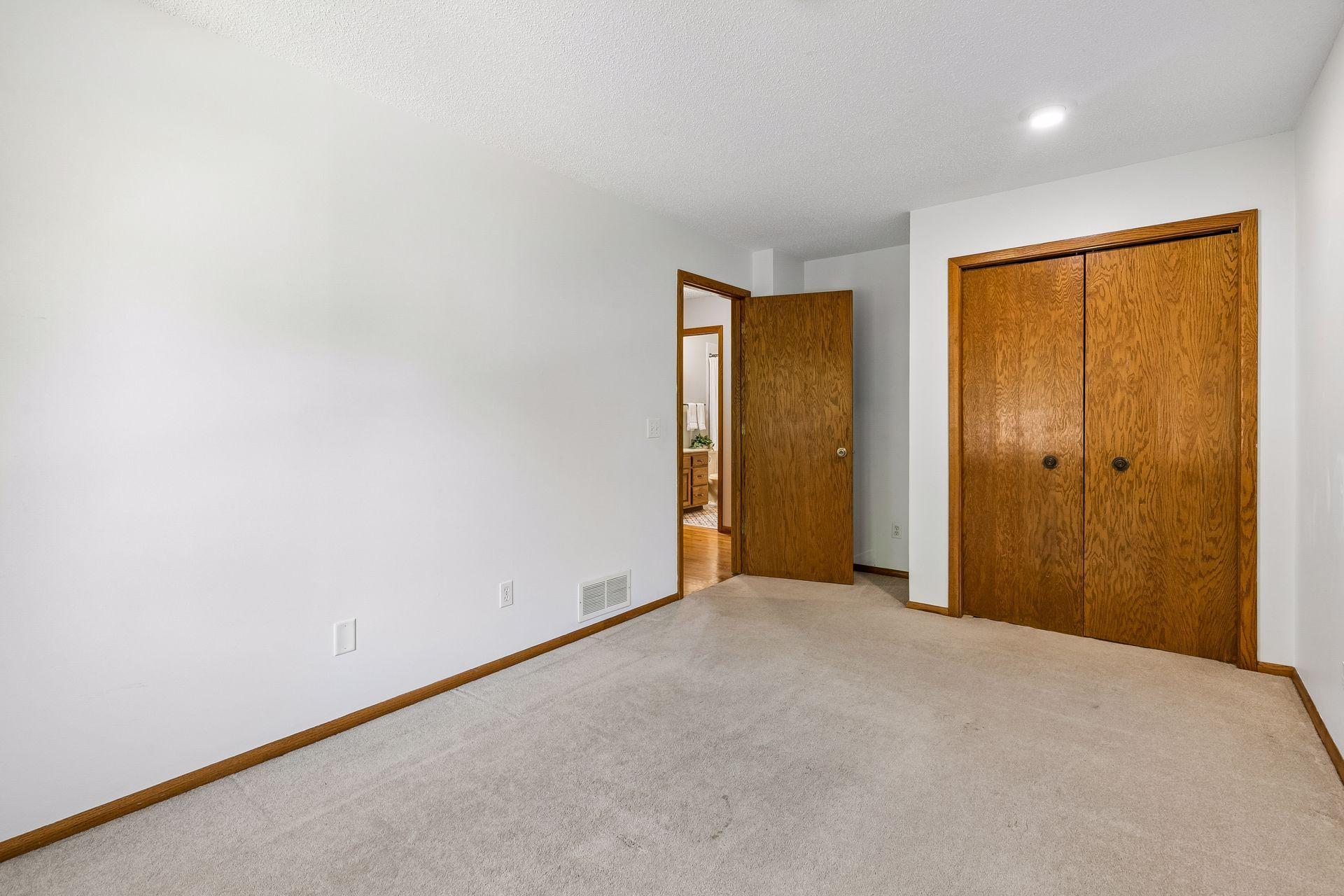 View of Residential at 7890 Upper 139th Court, Apple Valley MN 55124, Apple Valley (13 of 28) - Mike Wilen | Minnesota Team Real Estate