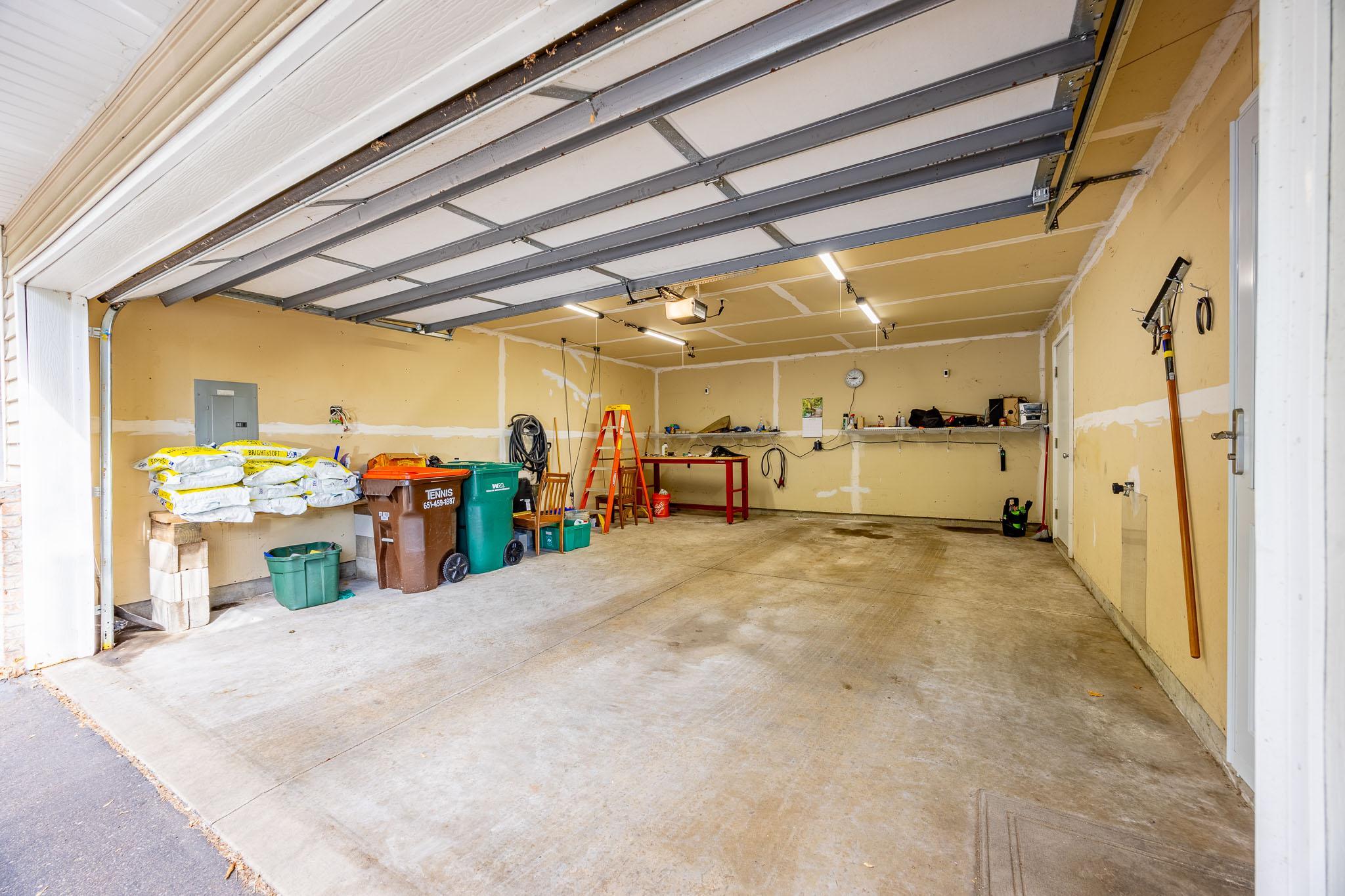 View of Residential at 1555 County Road D #B, Maplewood MN 55109, Maplewood (23 of 27) - Mike Wilen | Minnesota Team Real Estate