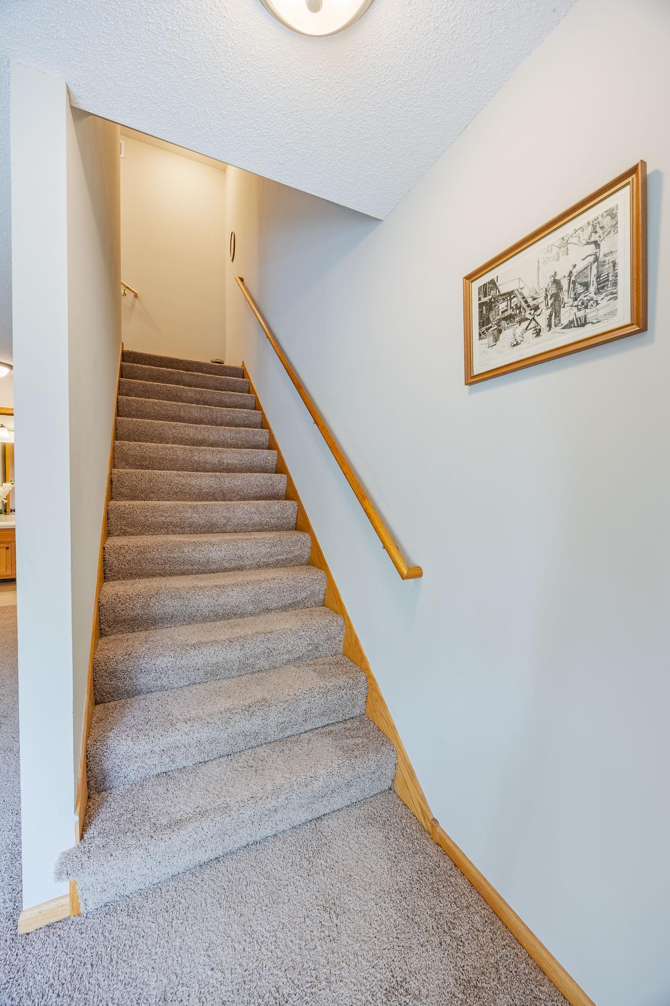 View of Residential at 1555 County Road D #B, Maplewood MN 55109, Maplewood (14 of 27) - Mike Wilen | Minnesota Team Real Estate