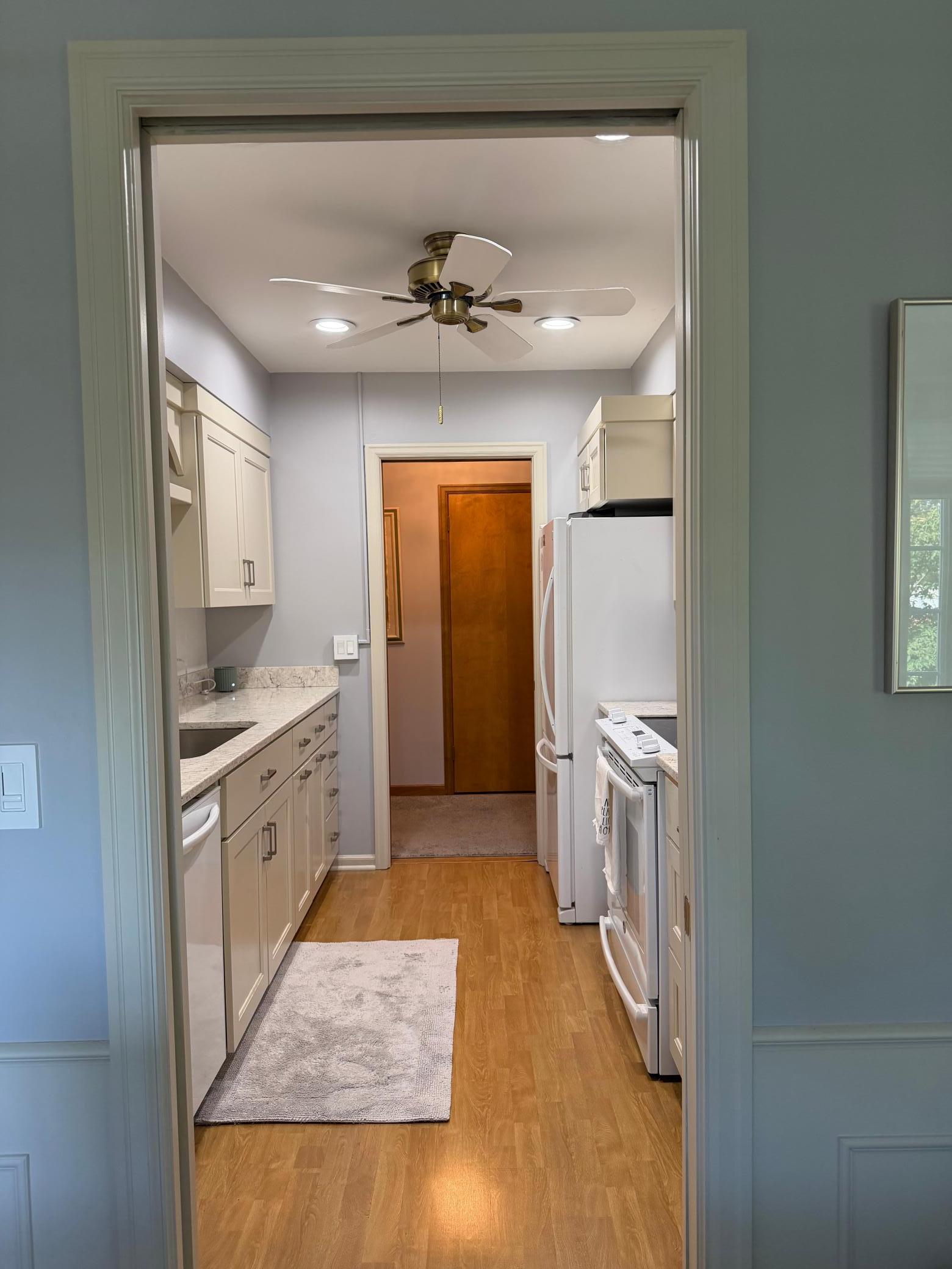 View of Residential at 6300 Xerxes Avenue #24, Edina MN 55423, Edina (7 of 25) - Mike Wilen | Minnesota Team Real Estate
