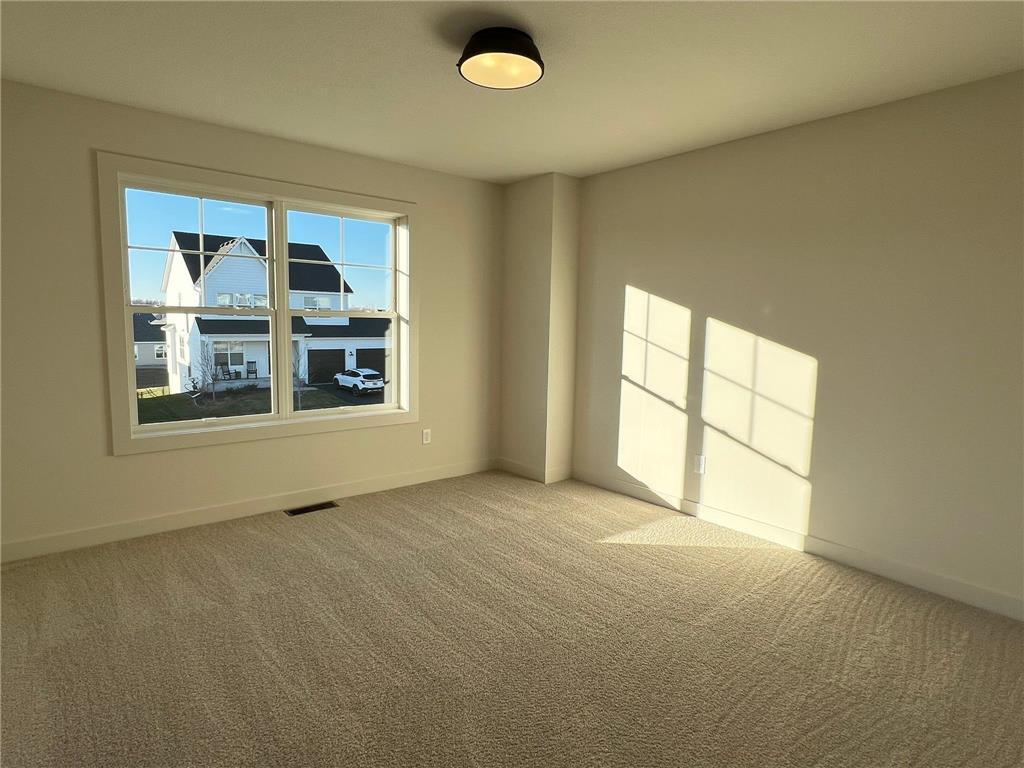 View of Residential at 4054 Arbor Drive, Woodbury MN 55129, Woodbury (18 of 23) - Mike Wilen | Minnesota Team Real Estate