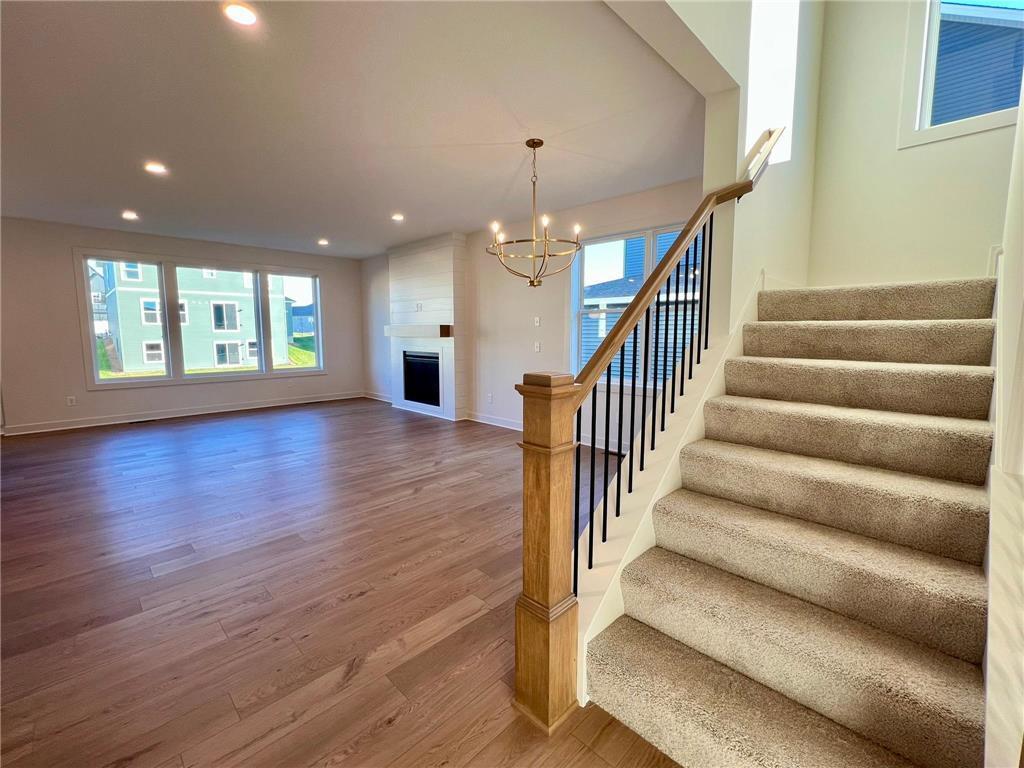 View of Residential at 4054 Arbor Drive, Woodbury MN 55129, Woodbury (4 of 23) - Mike Wilen | Minnesota Team Real Estate