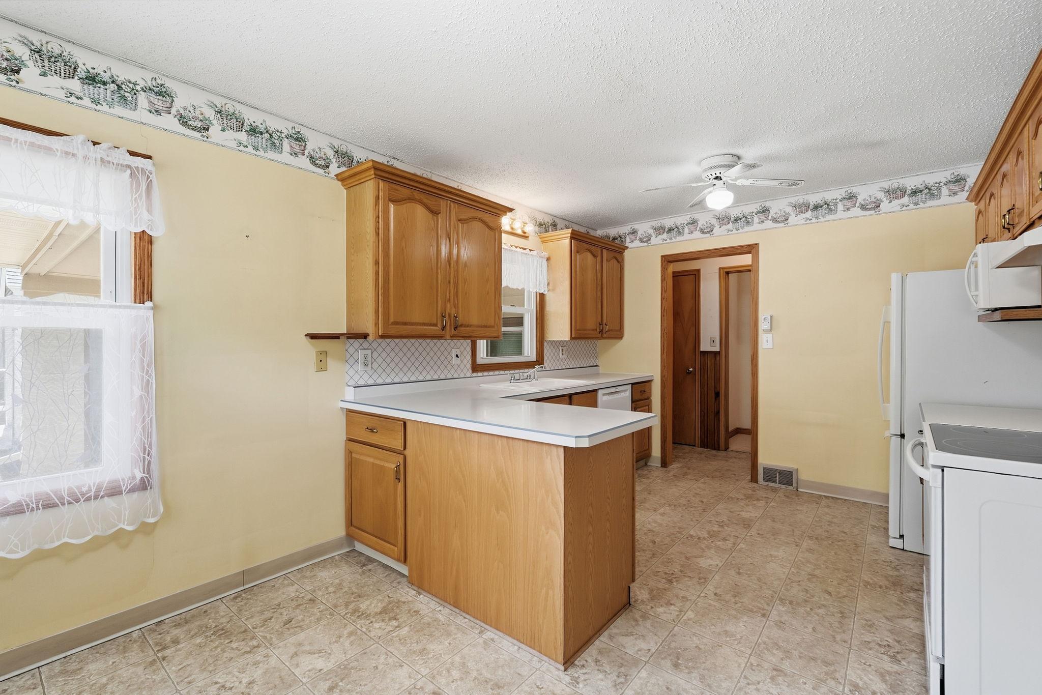 View of Residential at 4725 Krech Avenue, White Bear Lake MN 55110, White Bear Lake (11 of 27) - Mike Wilen | Minnesota Team Real Estate